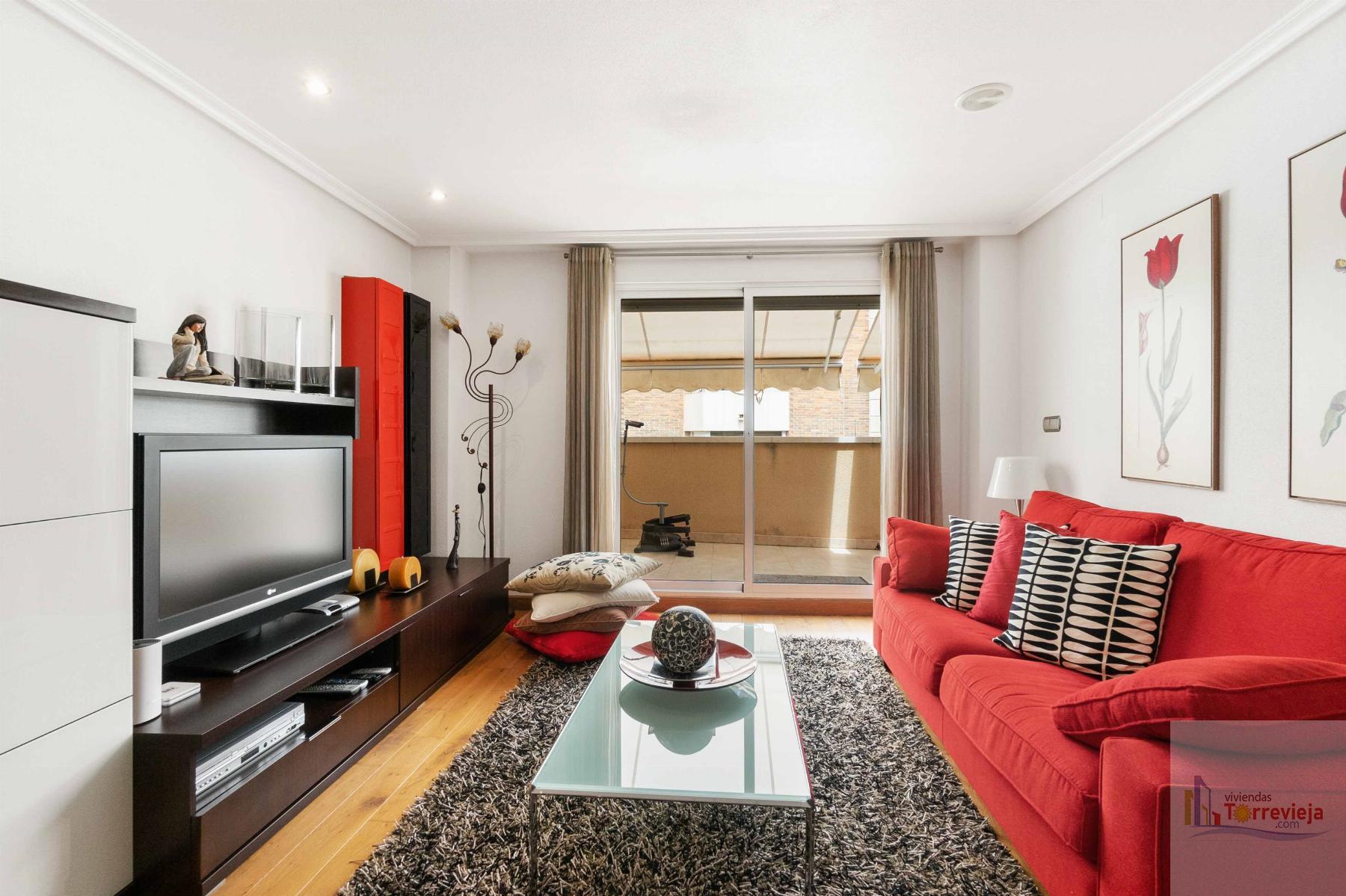 For sale of penthouse in Torrevieja
