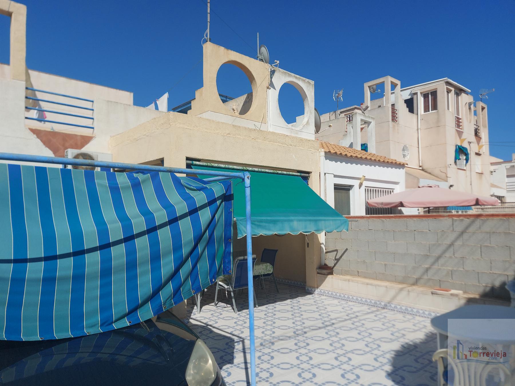 For sale of bungalow in Torrevieja