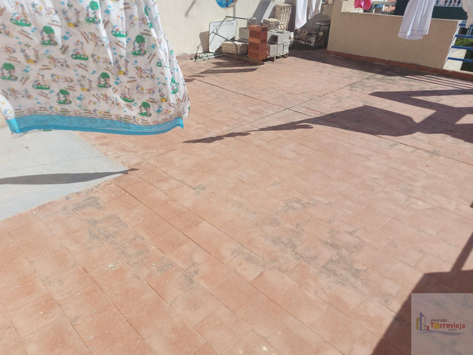 For sale of bungalow in Torrevieja
