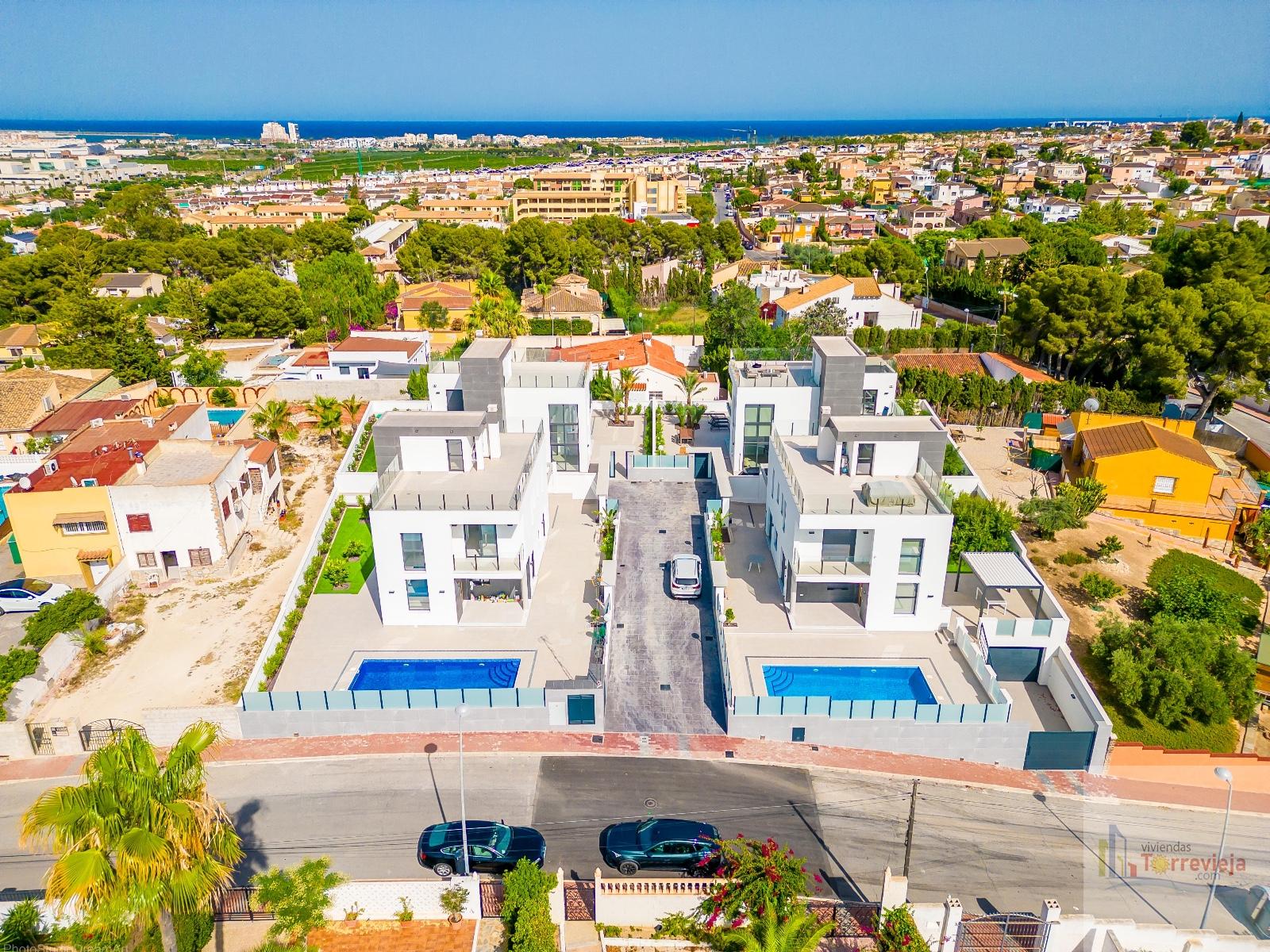 For sale of villa in Torrevieja