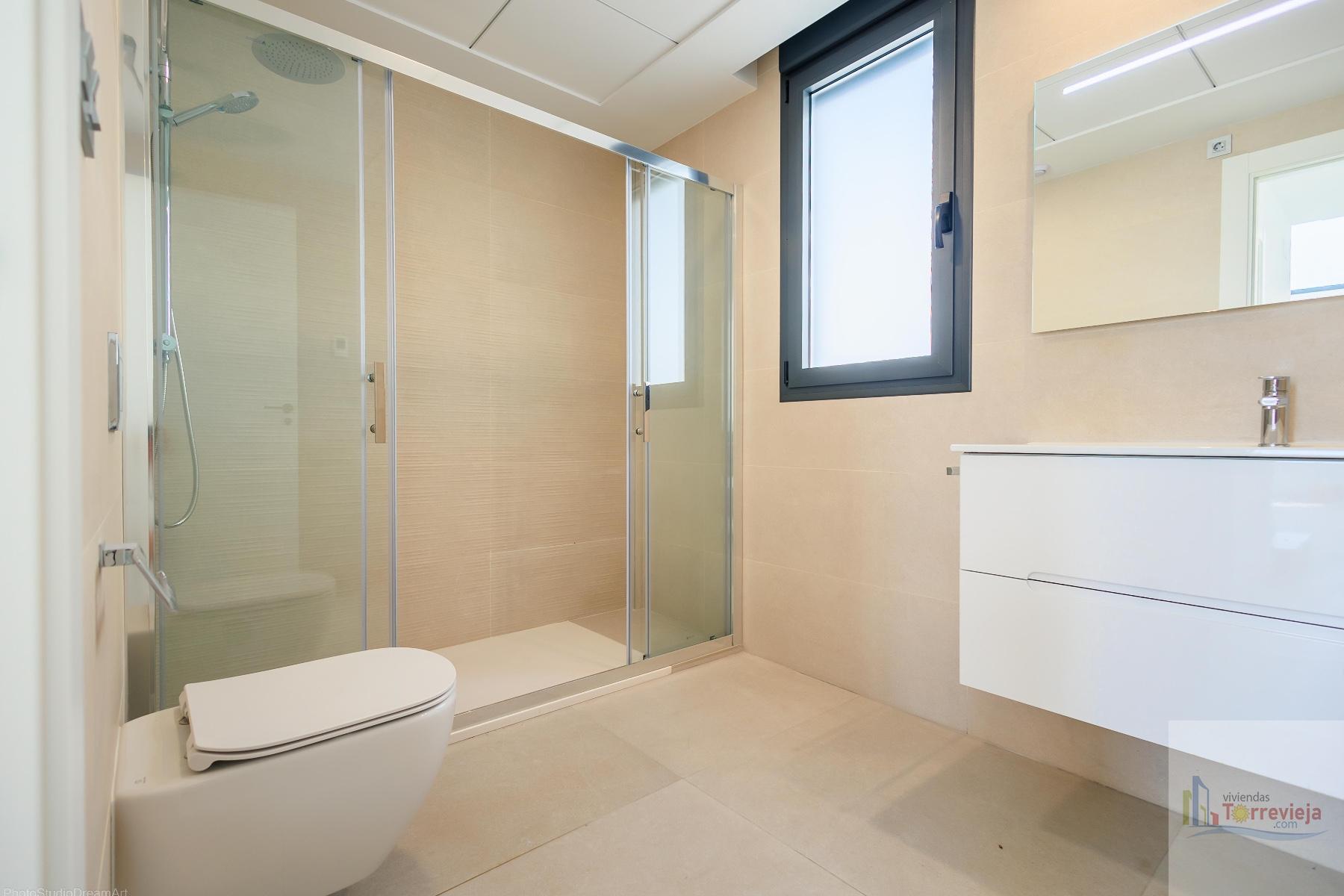 For sale of villa in Torrevieja