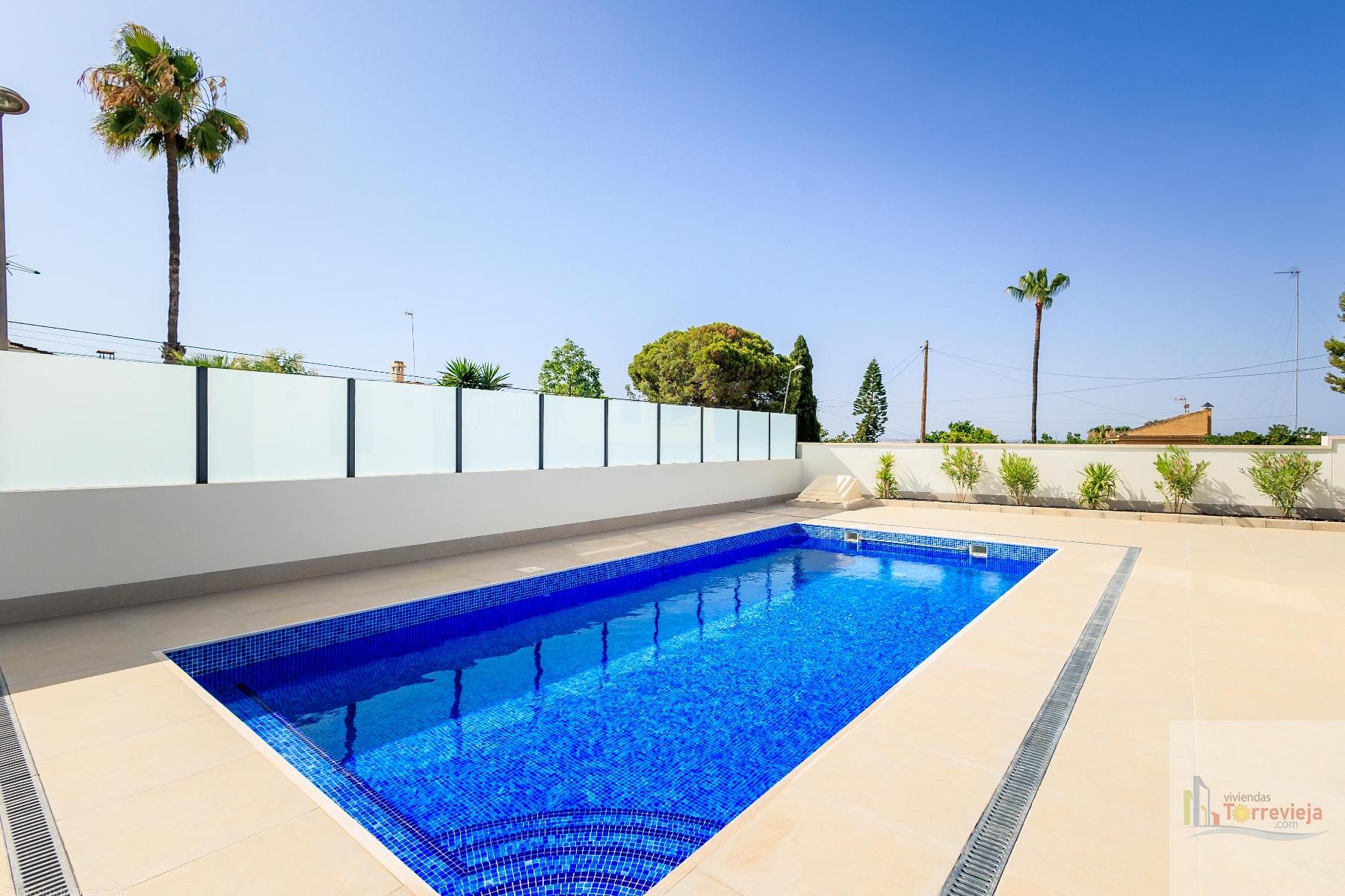 For sale of villa in Torrevieja