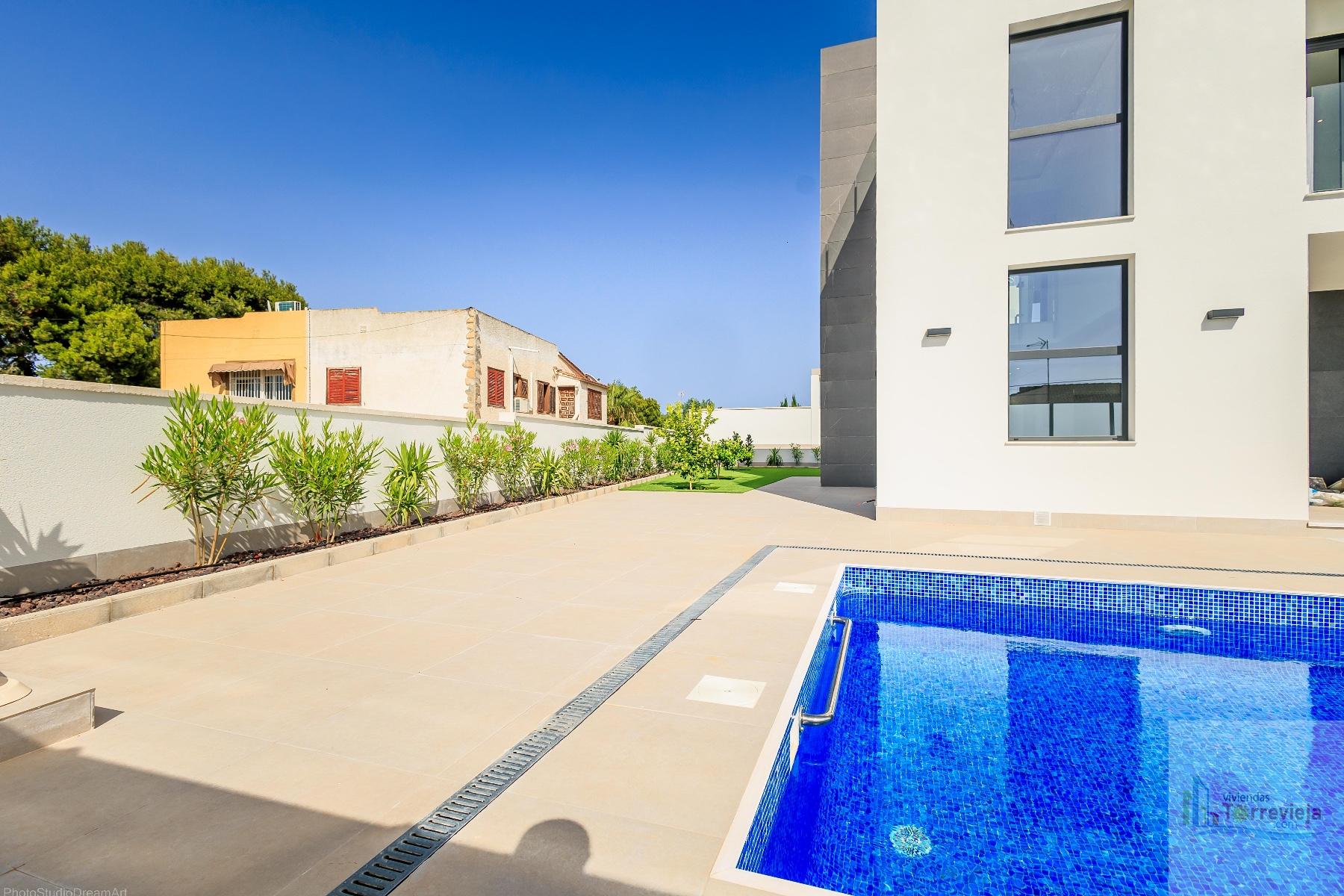 Venta de villa en Torrevieja