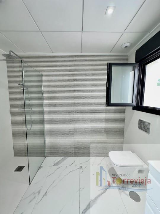 For sale of villa in Torrevieja