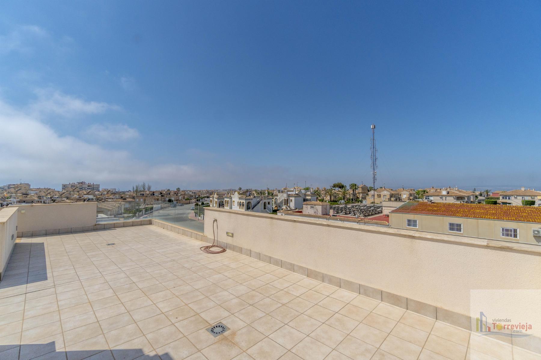 For sale of villa in Torrevieja