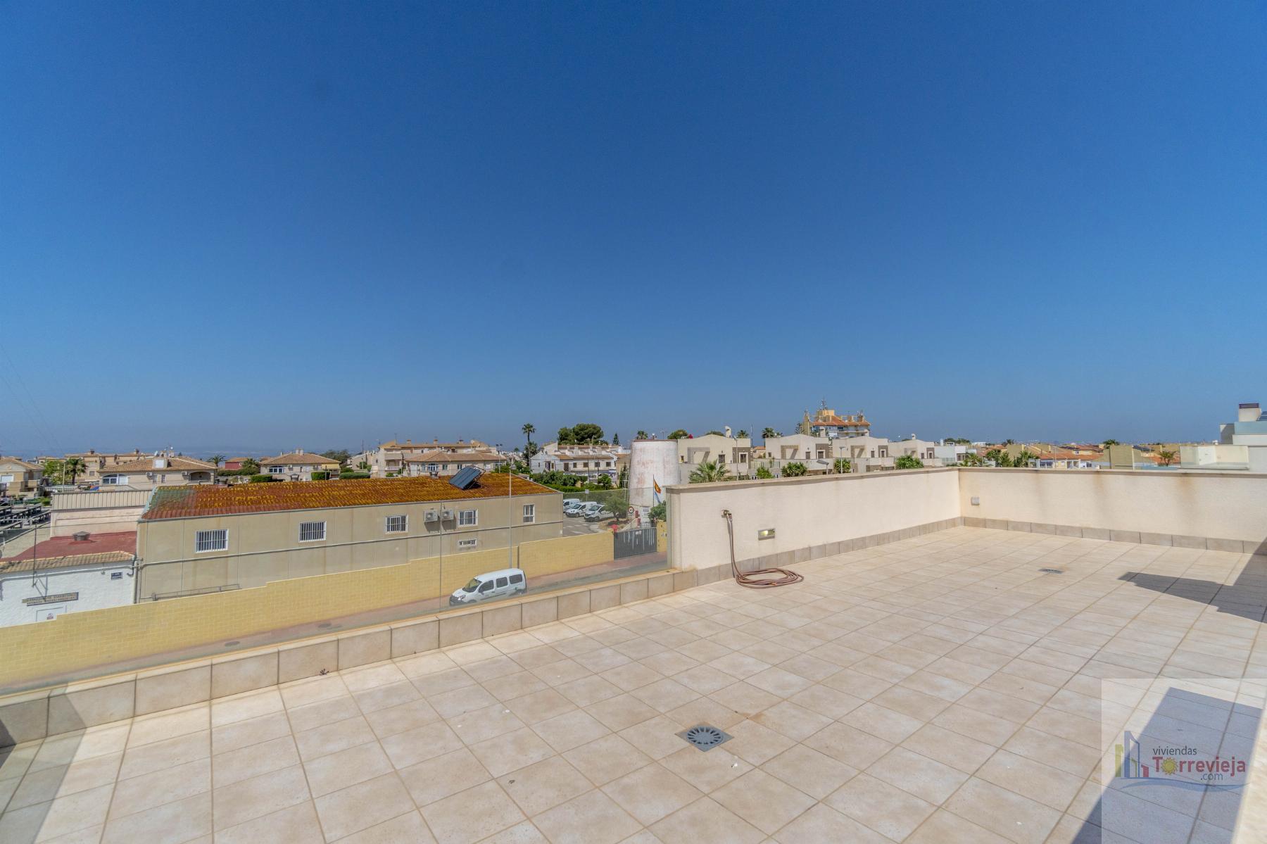 For sale of villa in Torrevieja