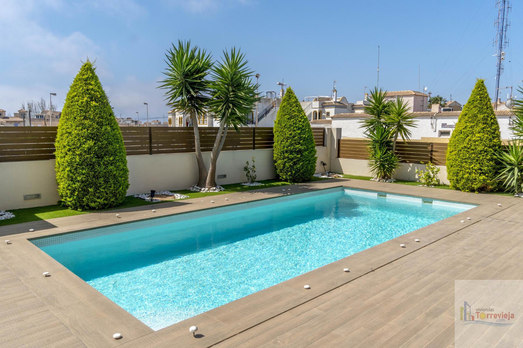 For sale of villa in Torrevieja