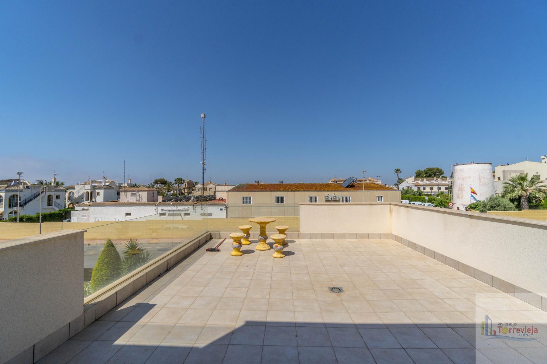 For sale of villa in Torrevieja