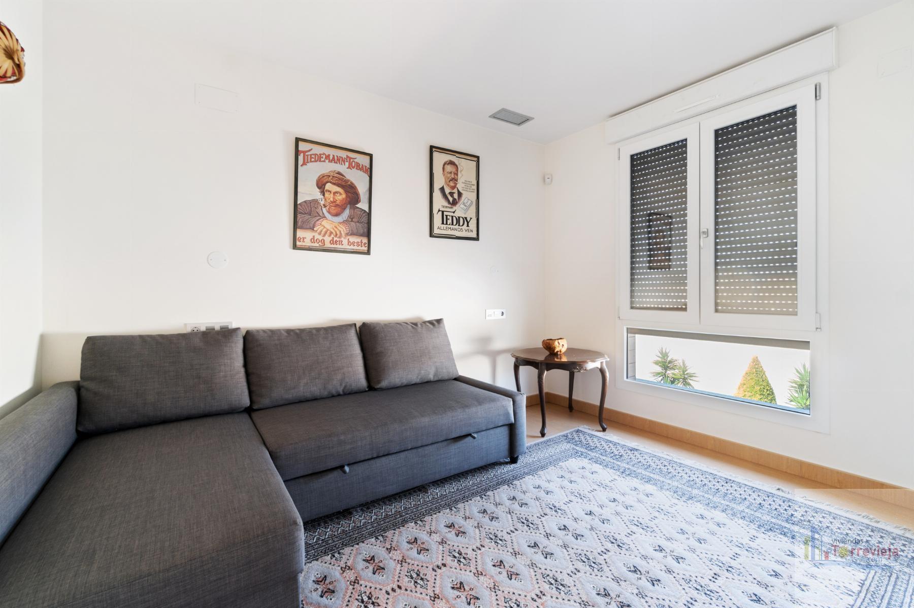 For sale of villa in Torrevieja