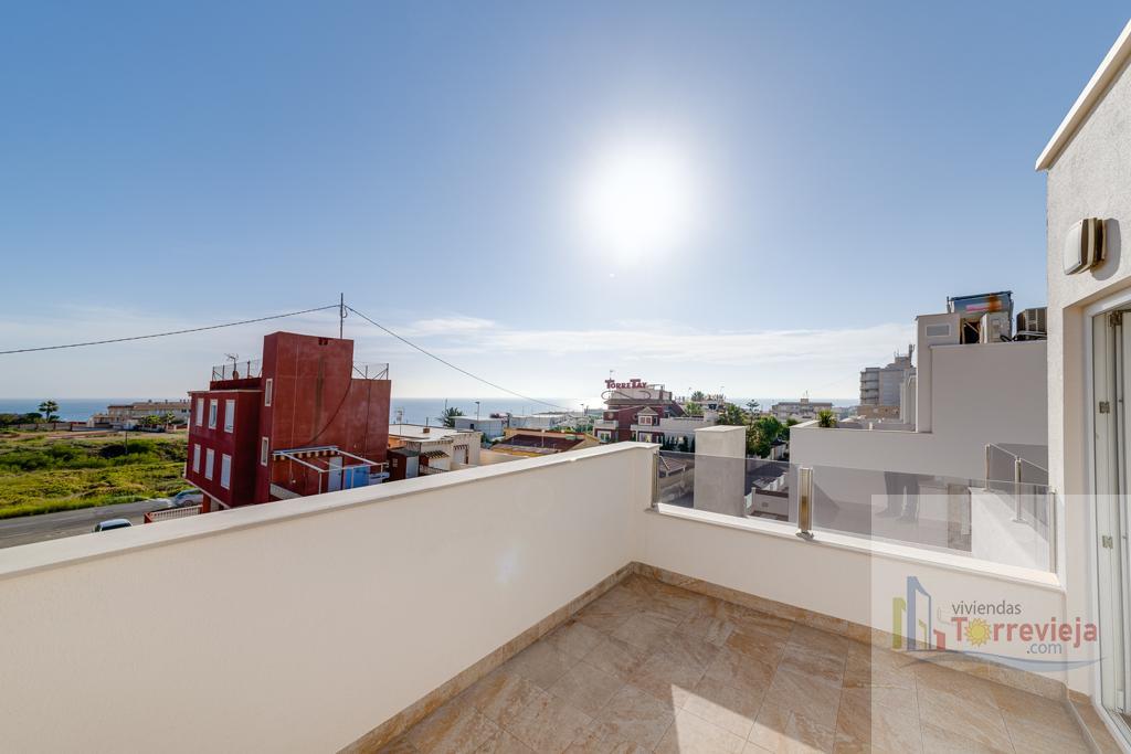 For sale of villa in Torrevieja