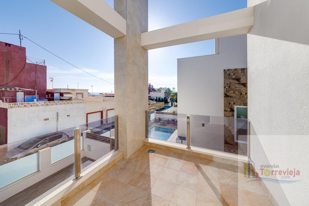 For sale of villa in Torrevieja