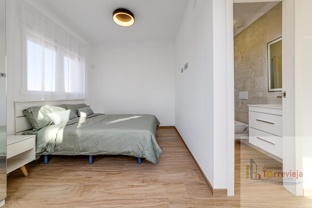 For sale of villa in Torrevieja