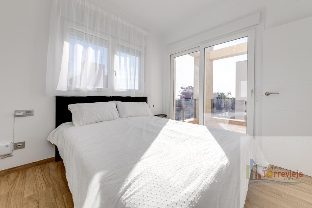 For sale of villa in Torrevieja