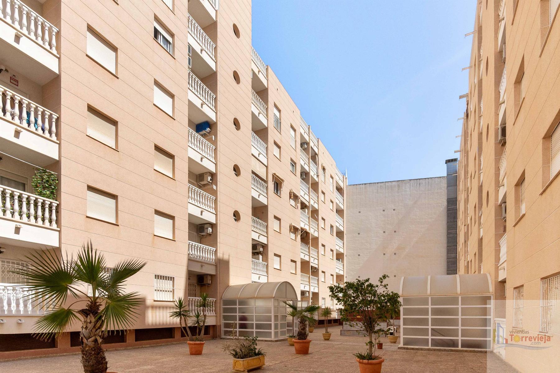 For sale of apartment in Torrevieja