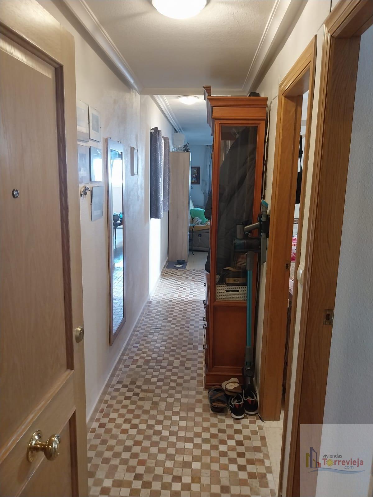 For sale of penthouse in Torrevieja