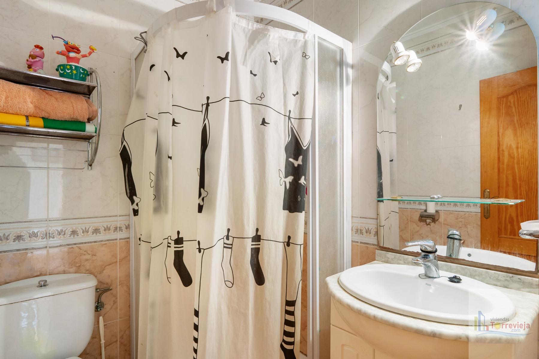 For sale of chalet in Benijófar
