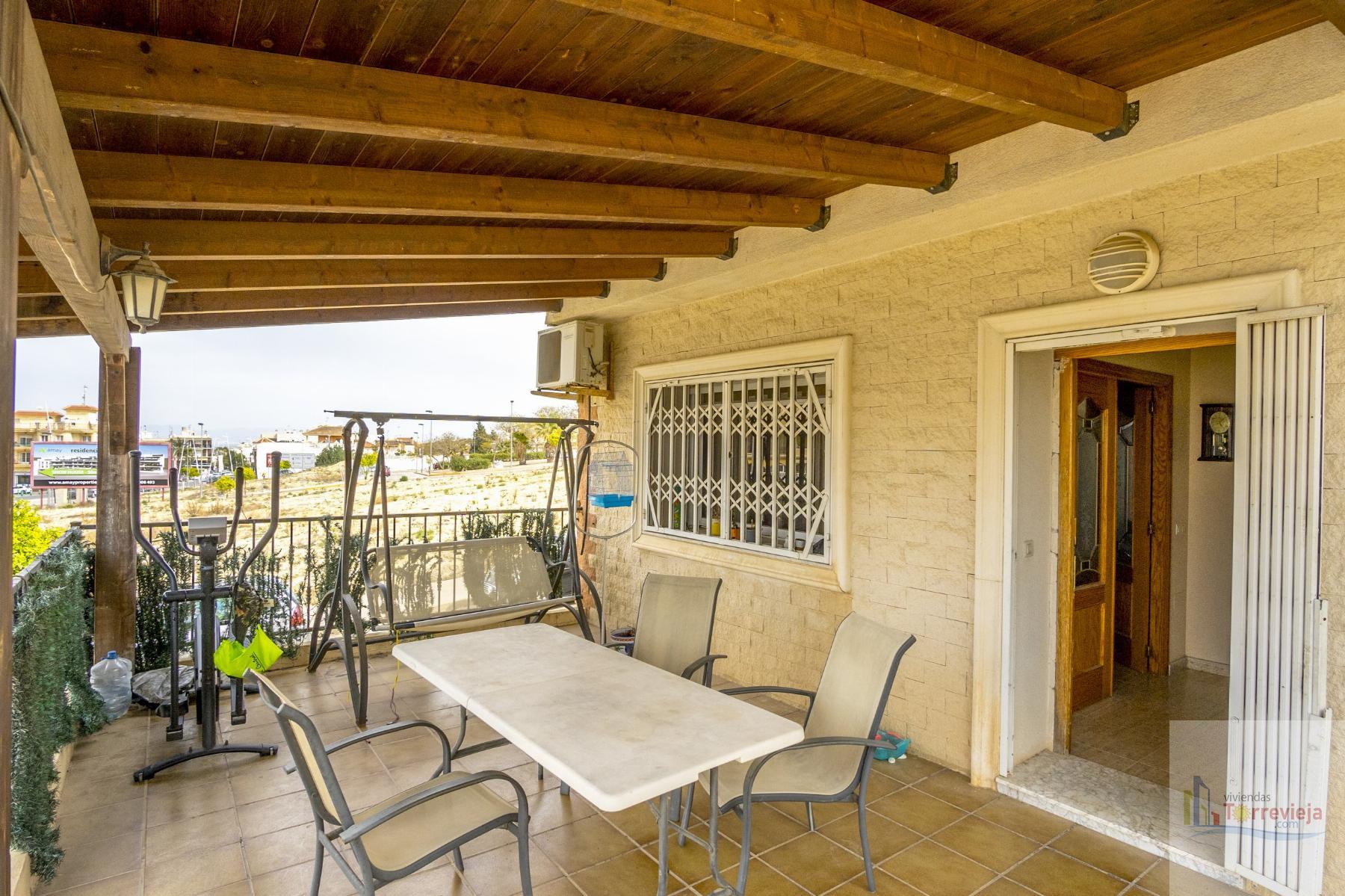 For sale of chalet in Benijófar