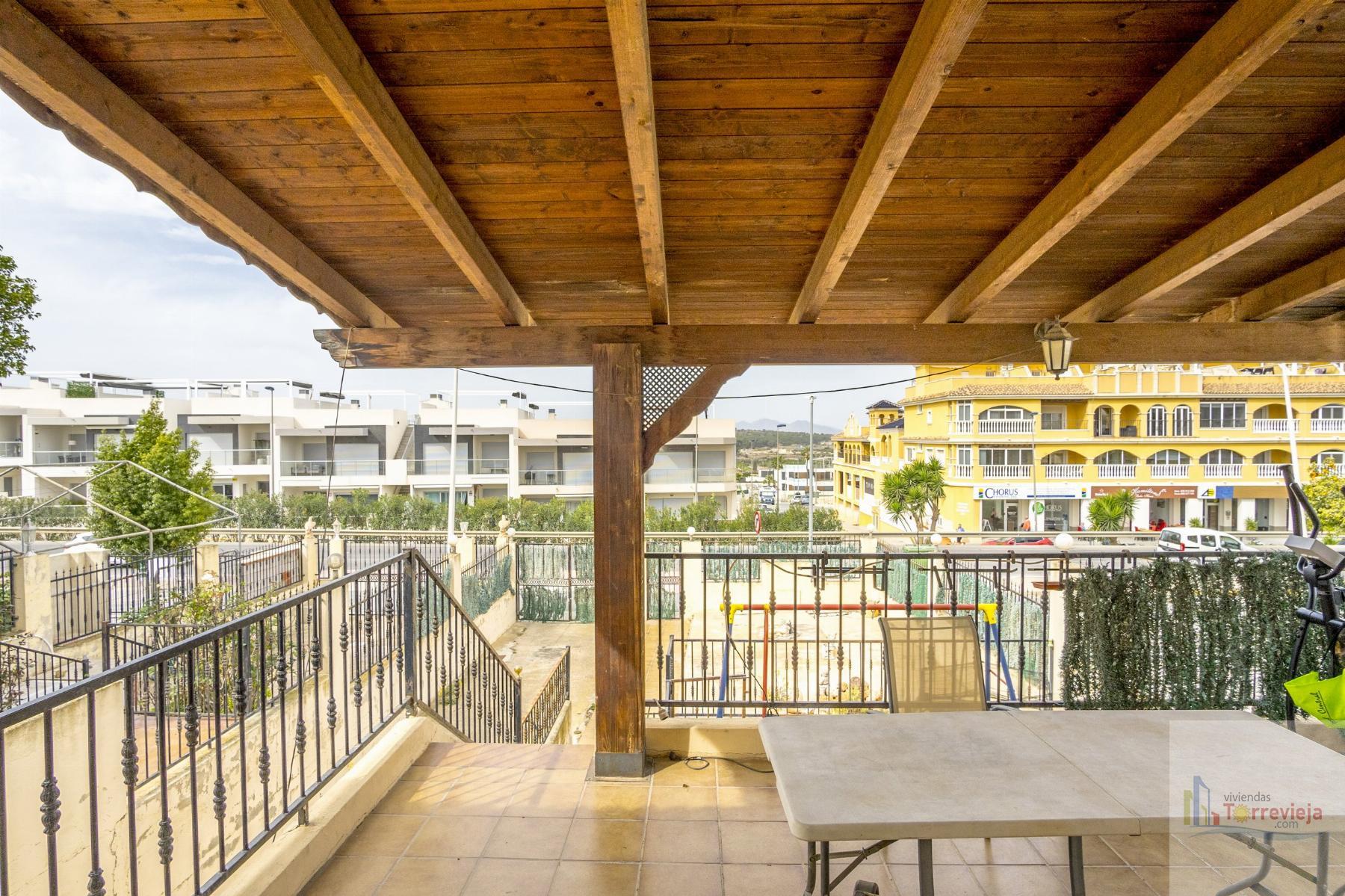 For sale of chalet in Benijófar