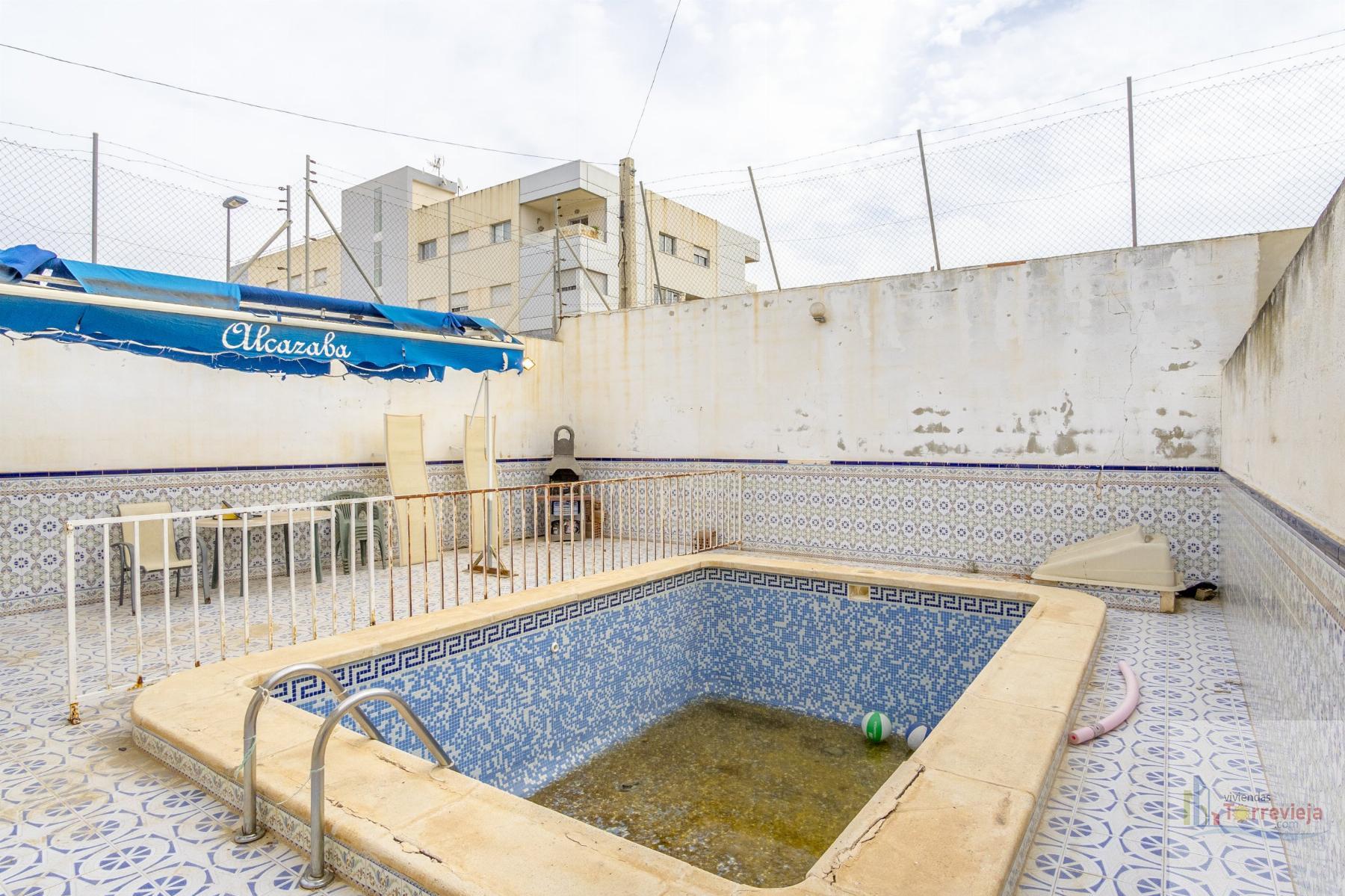For sale of chalet in Benijófar