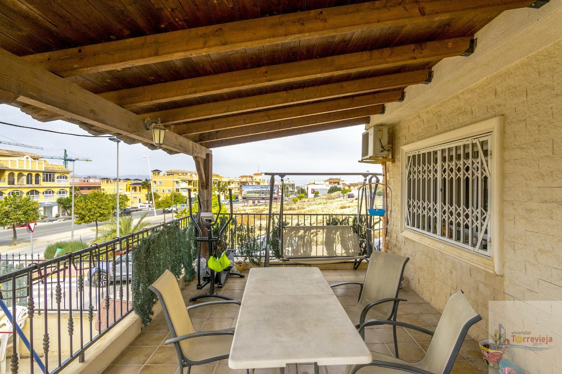 For sale of chalet in Benijófar