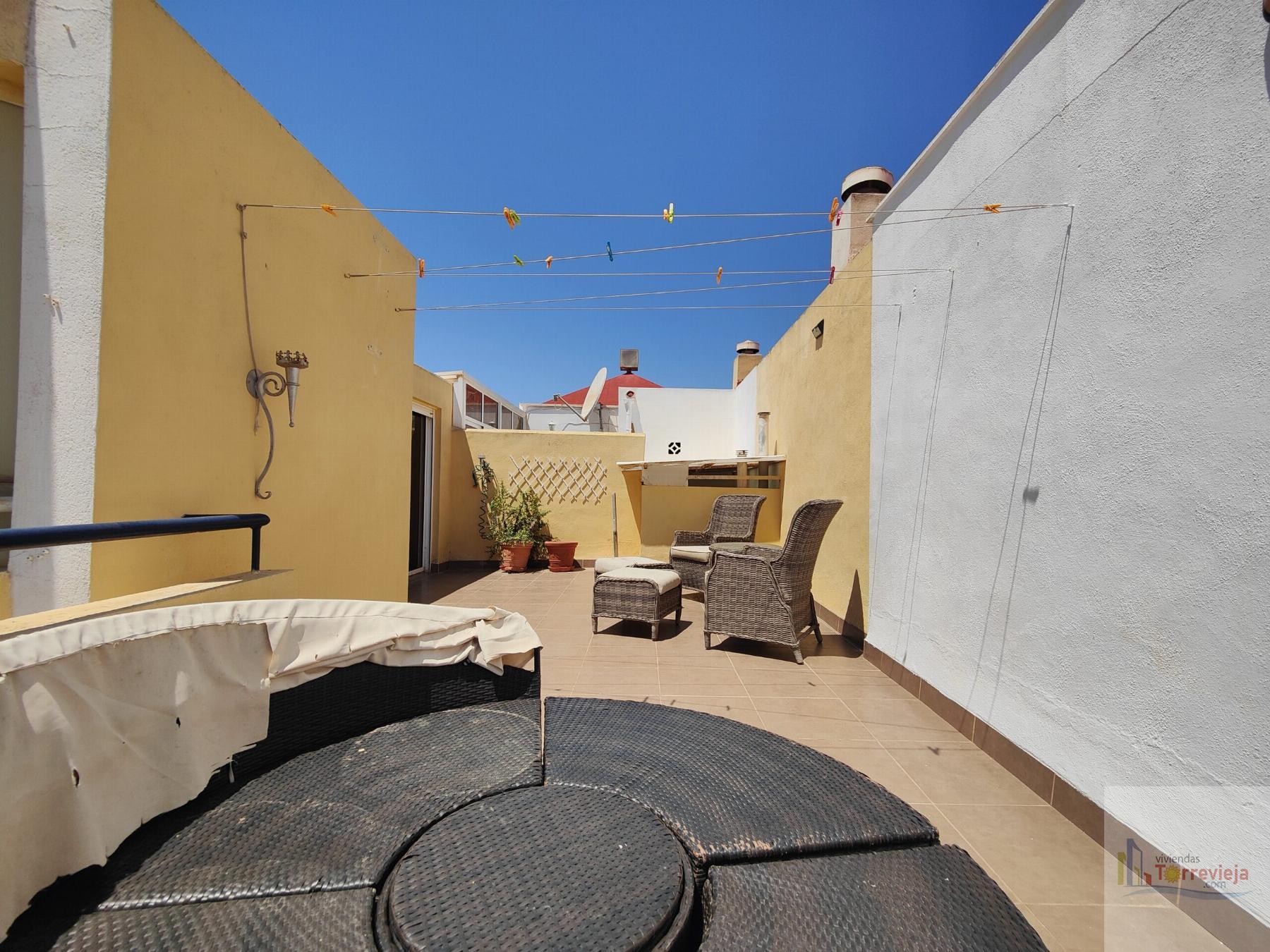 For sale of chalet in Torrevieja