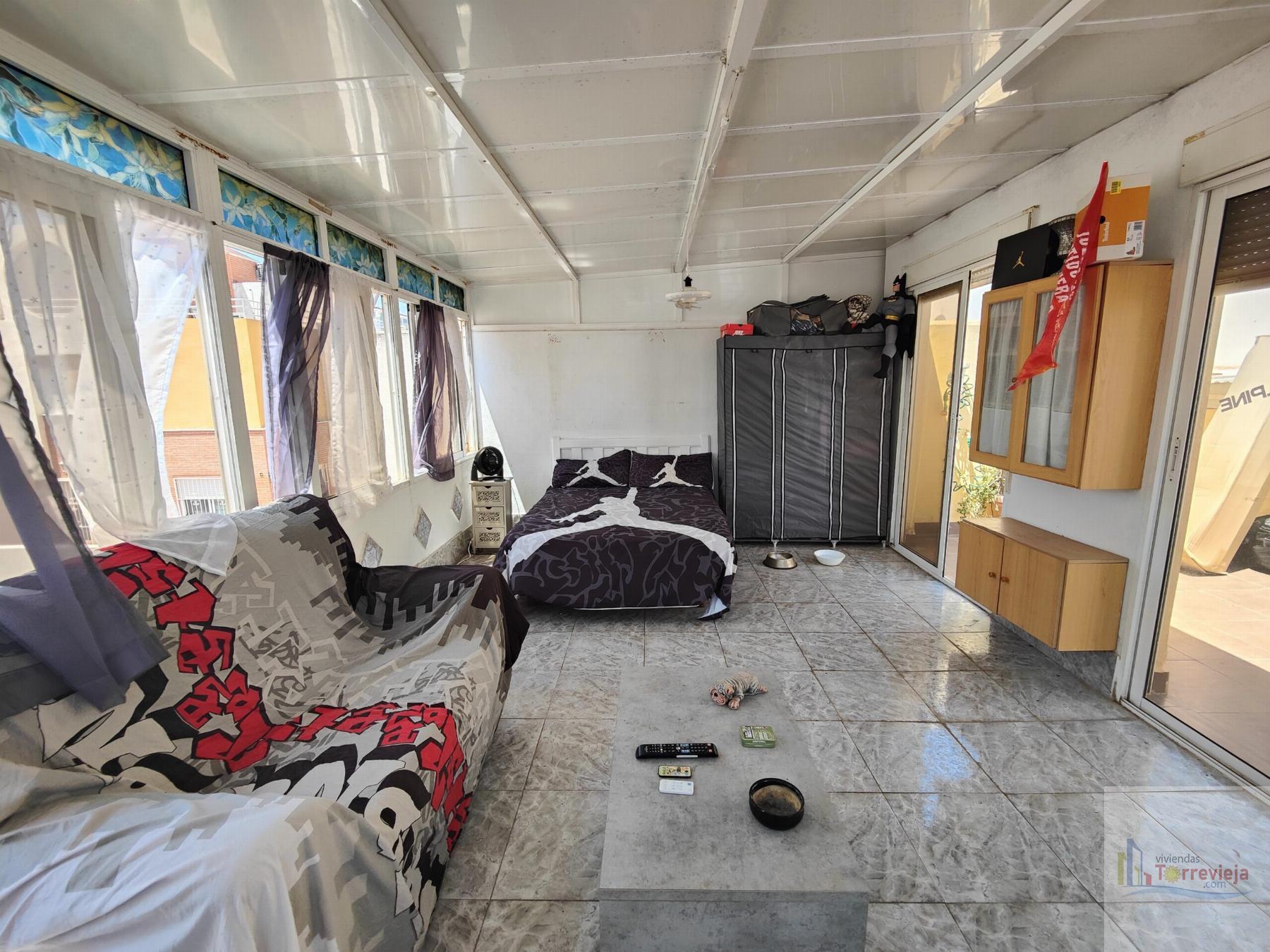 For sale of chalet in Torrevieja