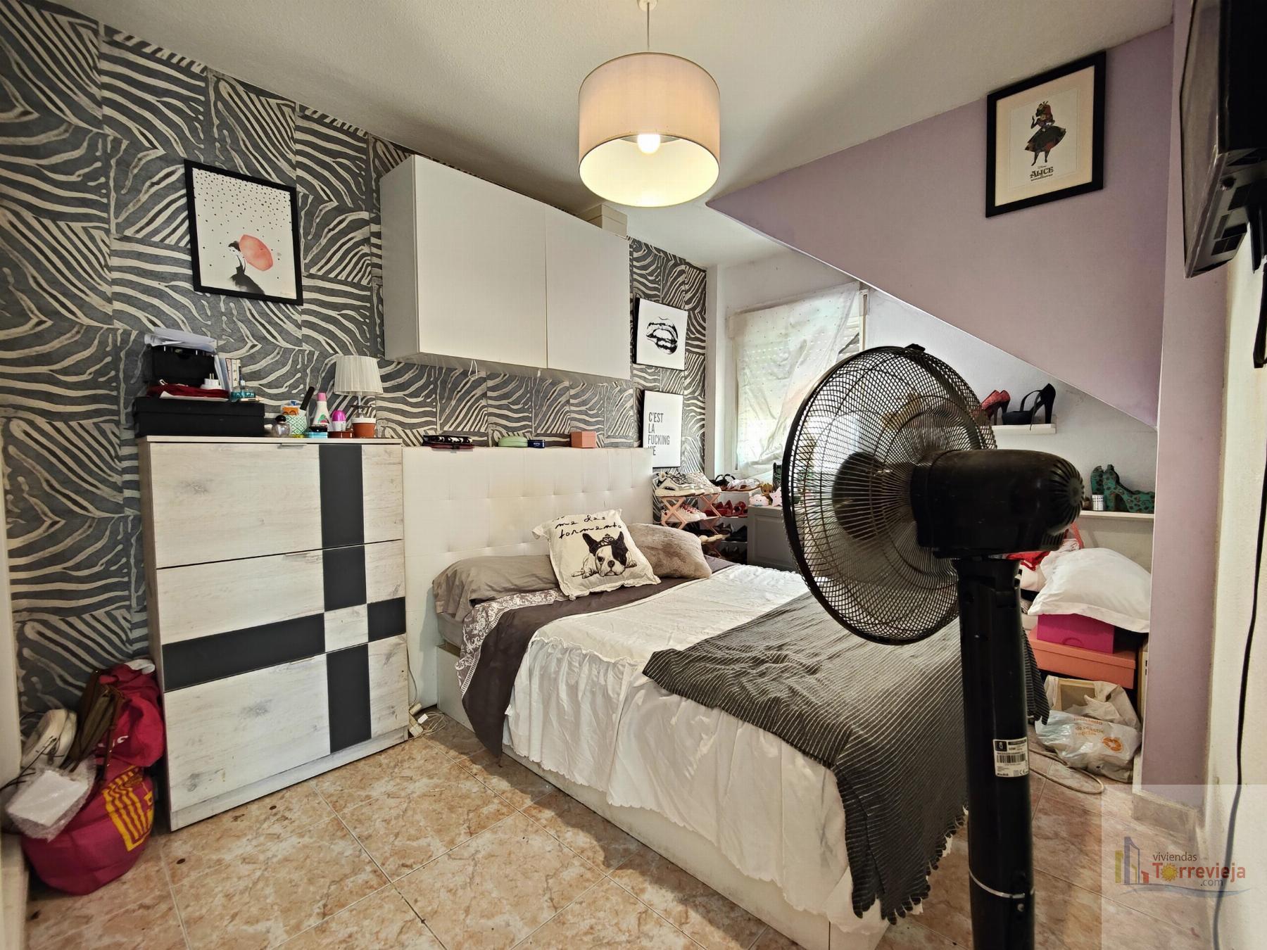 For sale of chalet in Torrevieja