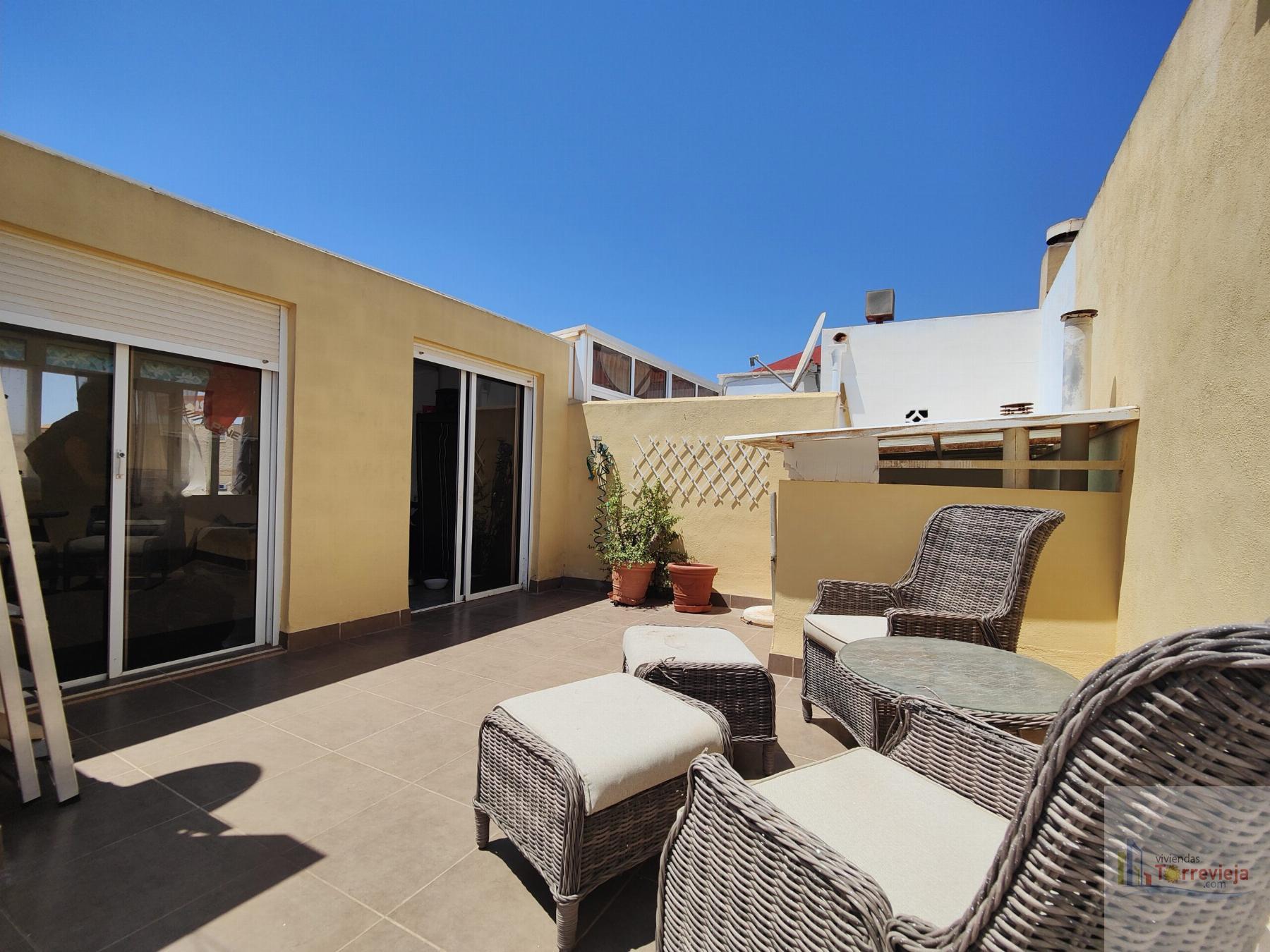 For sale of chalet in Torrevieja