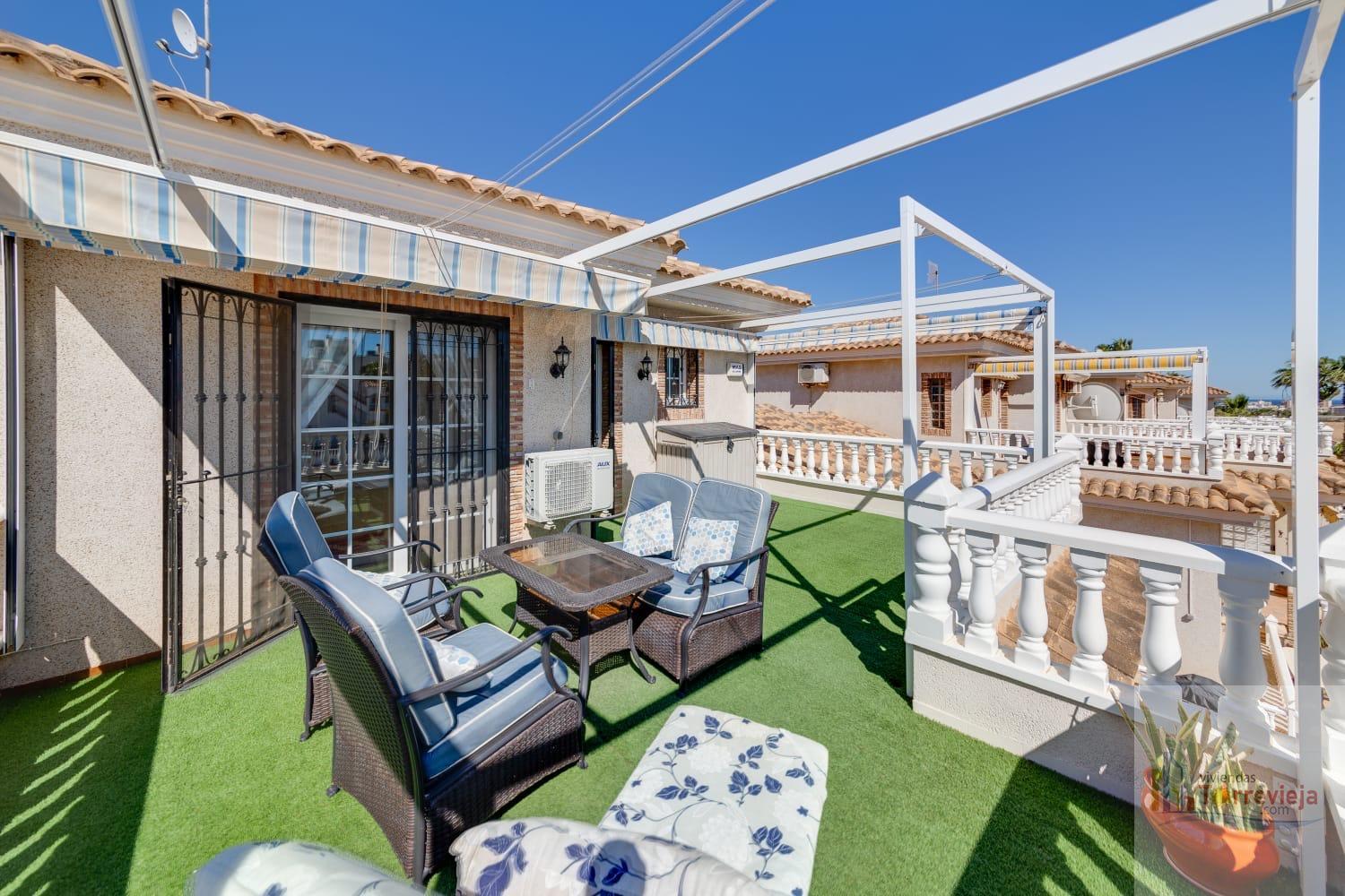 For sale of chalet in Orihuela Costa
