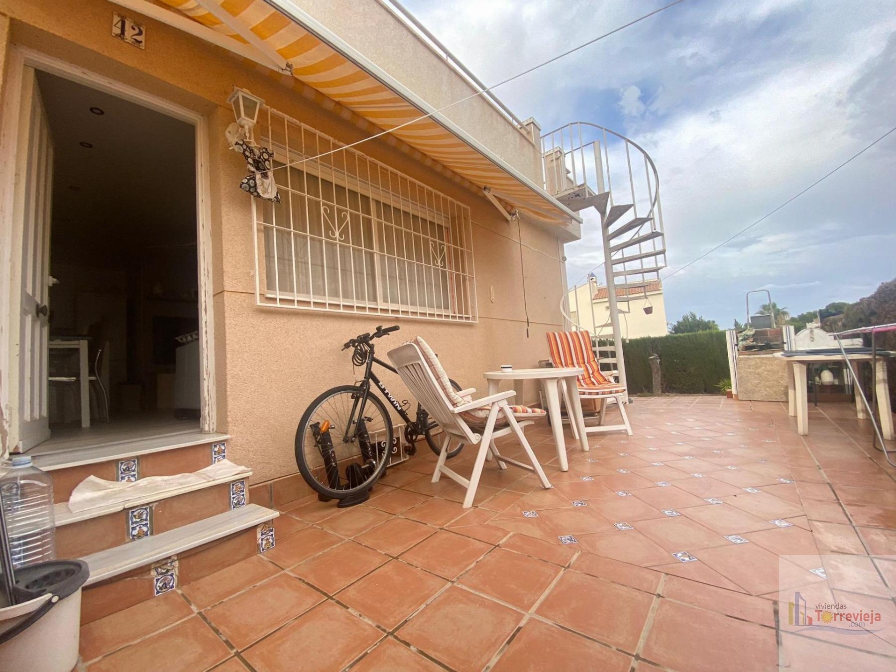 For sale of bungalow in Torrevieja