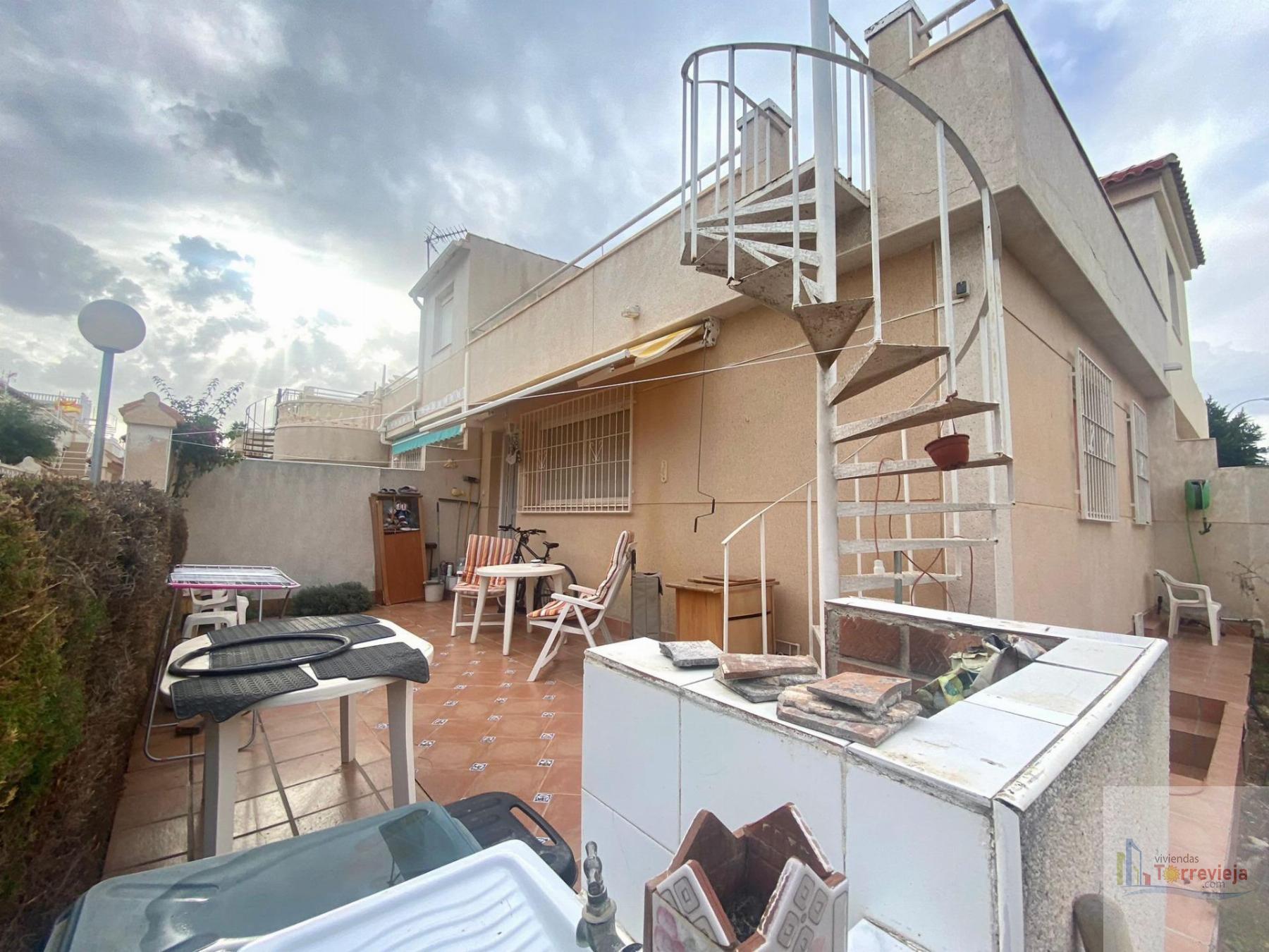 For sale of bungalow in Torrevieja