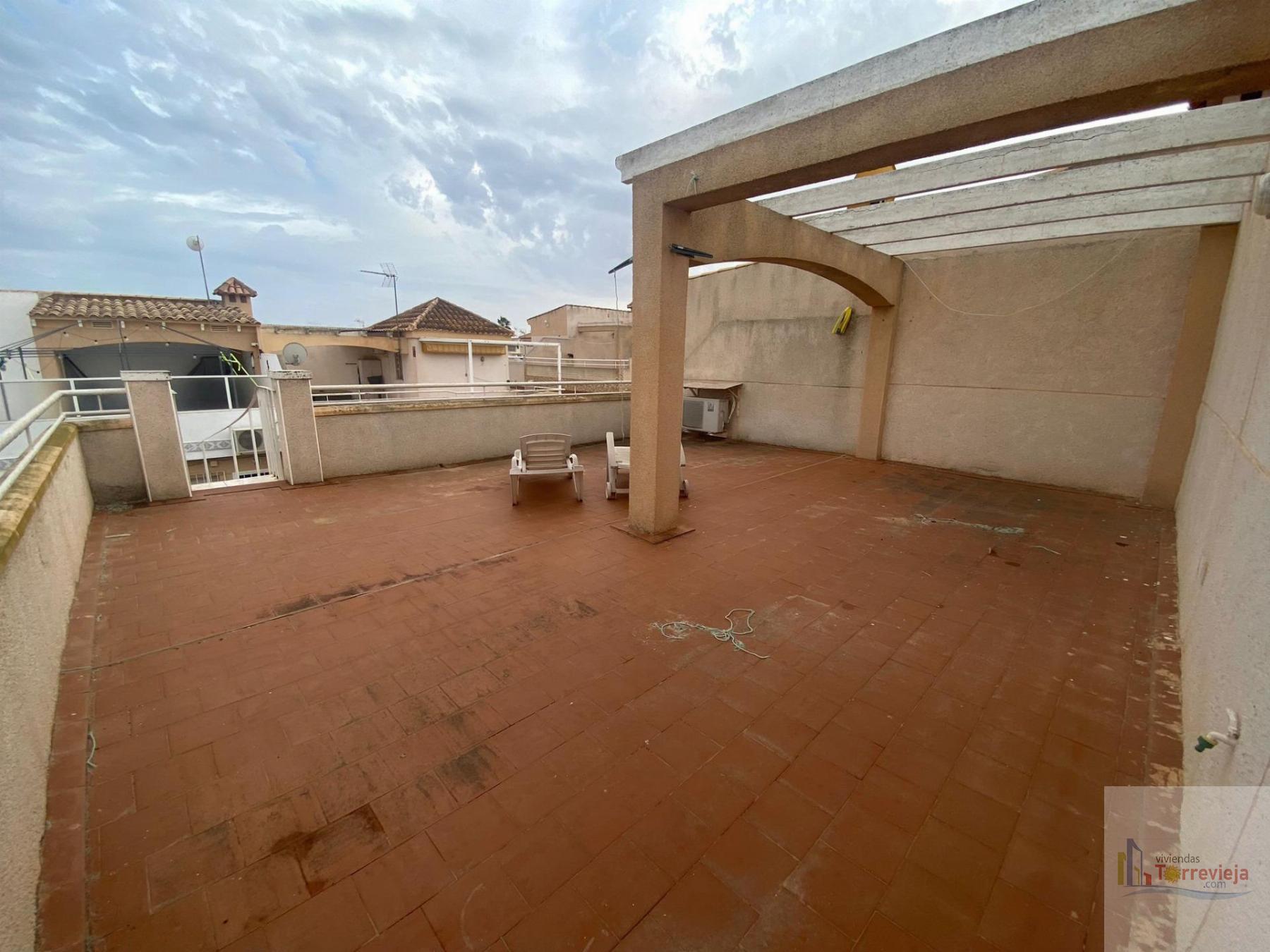 For sale of bungalow in Torrevieja