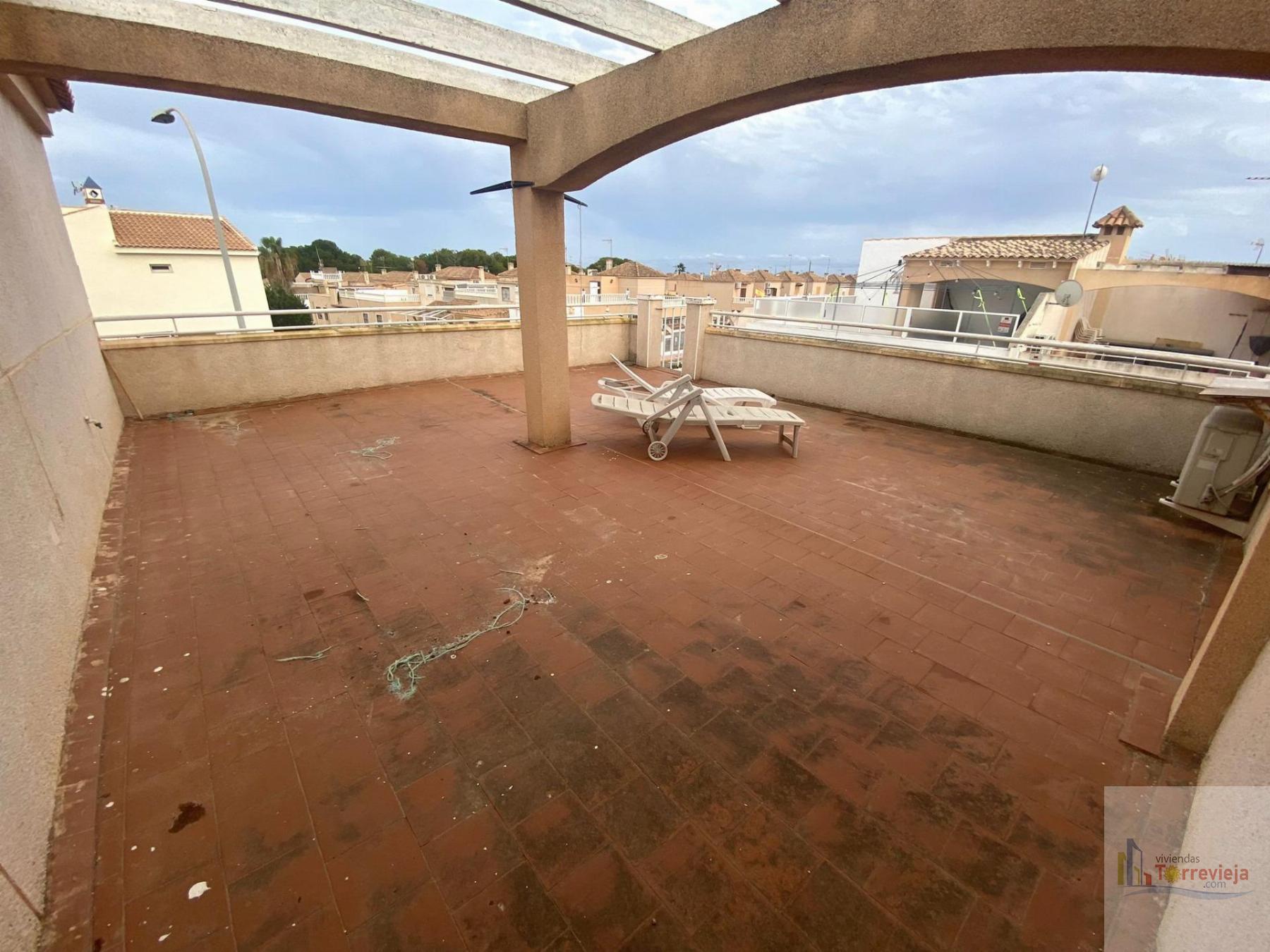 For sale of bungalow in Torrevieja