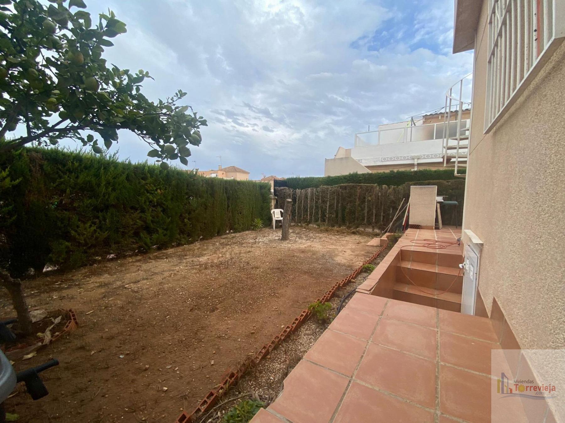 For sale of bungalow in Torrevieja