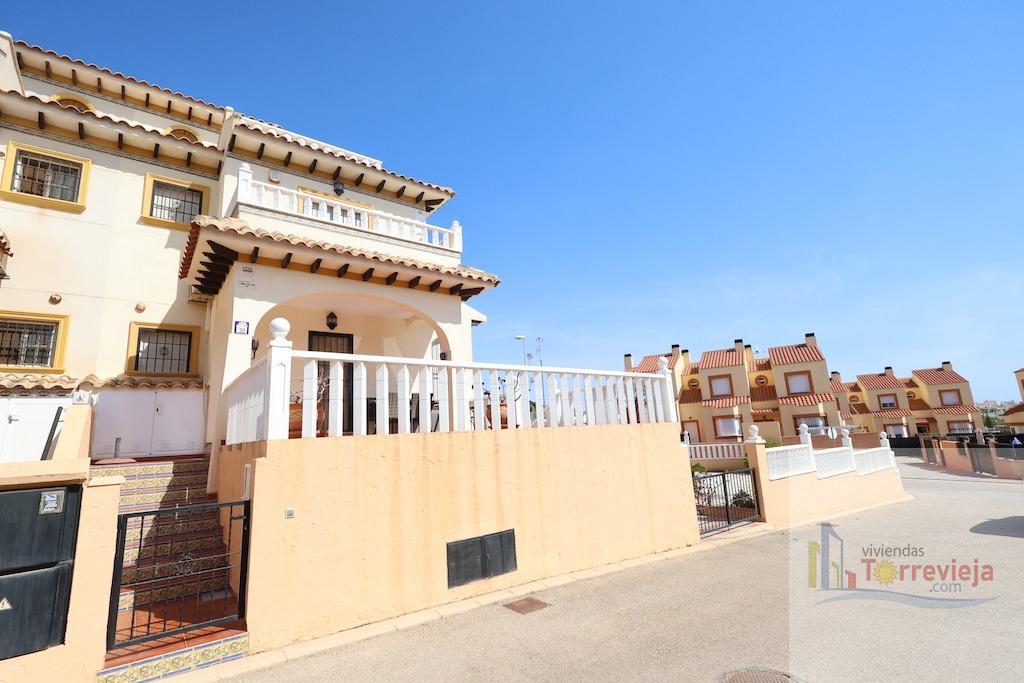 For sale of bungalow in Orihuela Costa