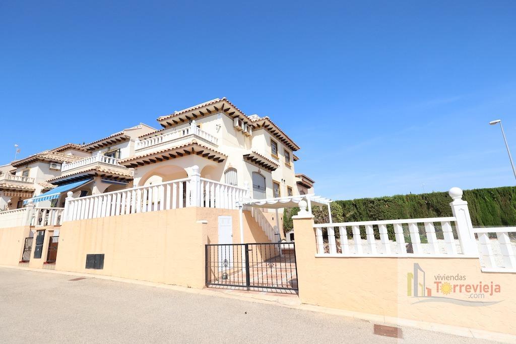 For sale of bungalow in Orihuela Costa
