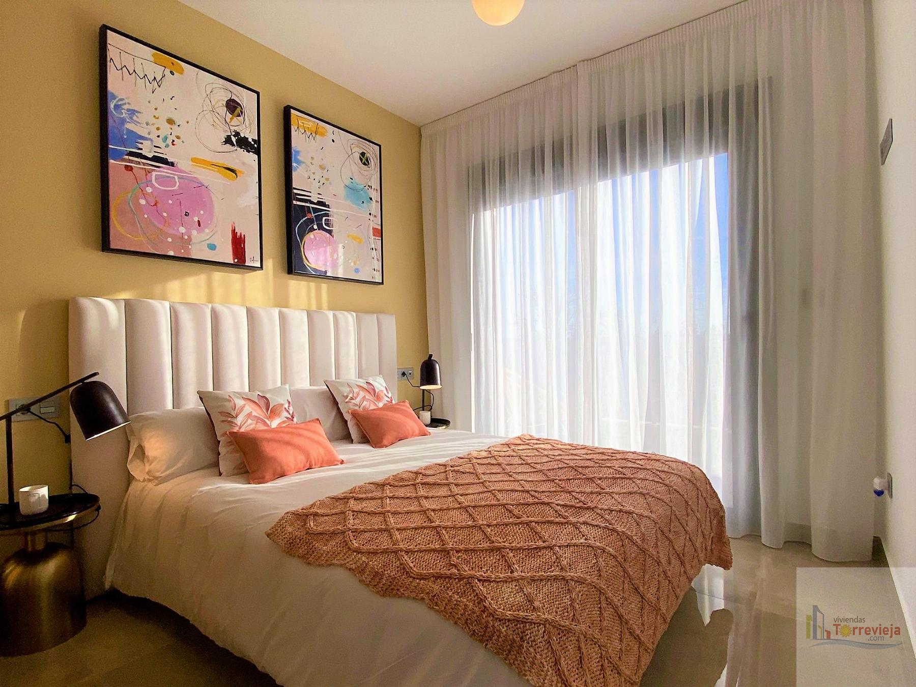 For sale of bungalow in Orihuela Costa