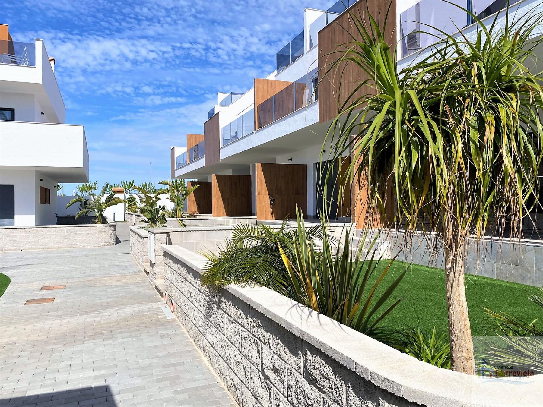 For sale of bungalow in Orihuela Costa