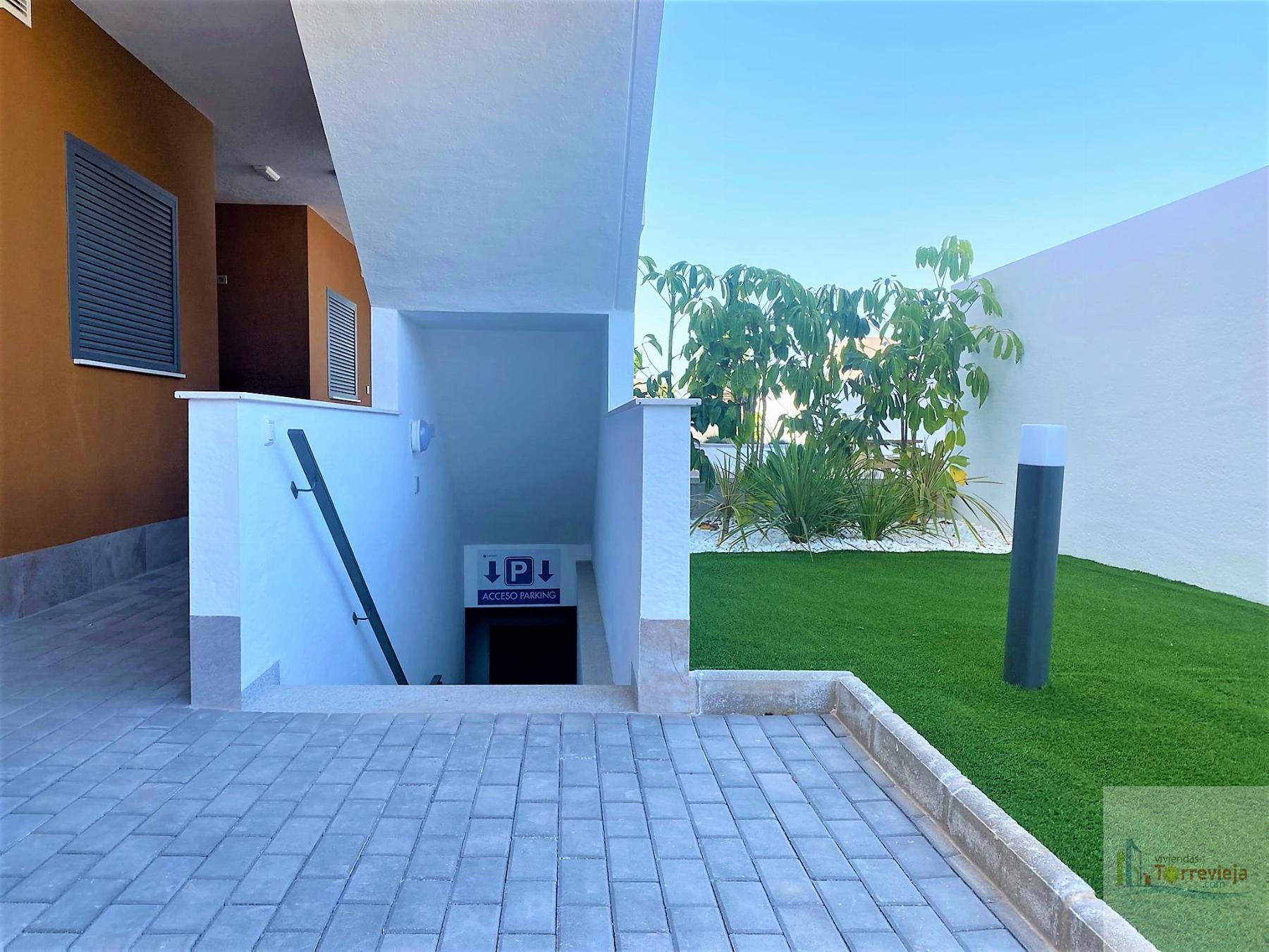 For sale of bungalow in Orihuela Costa