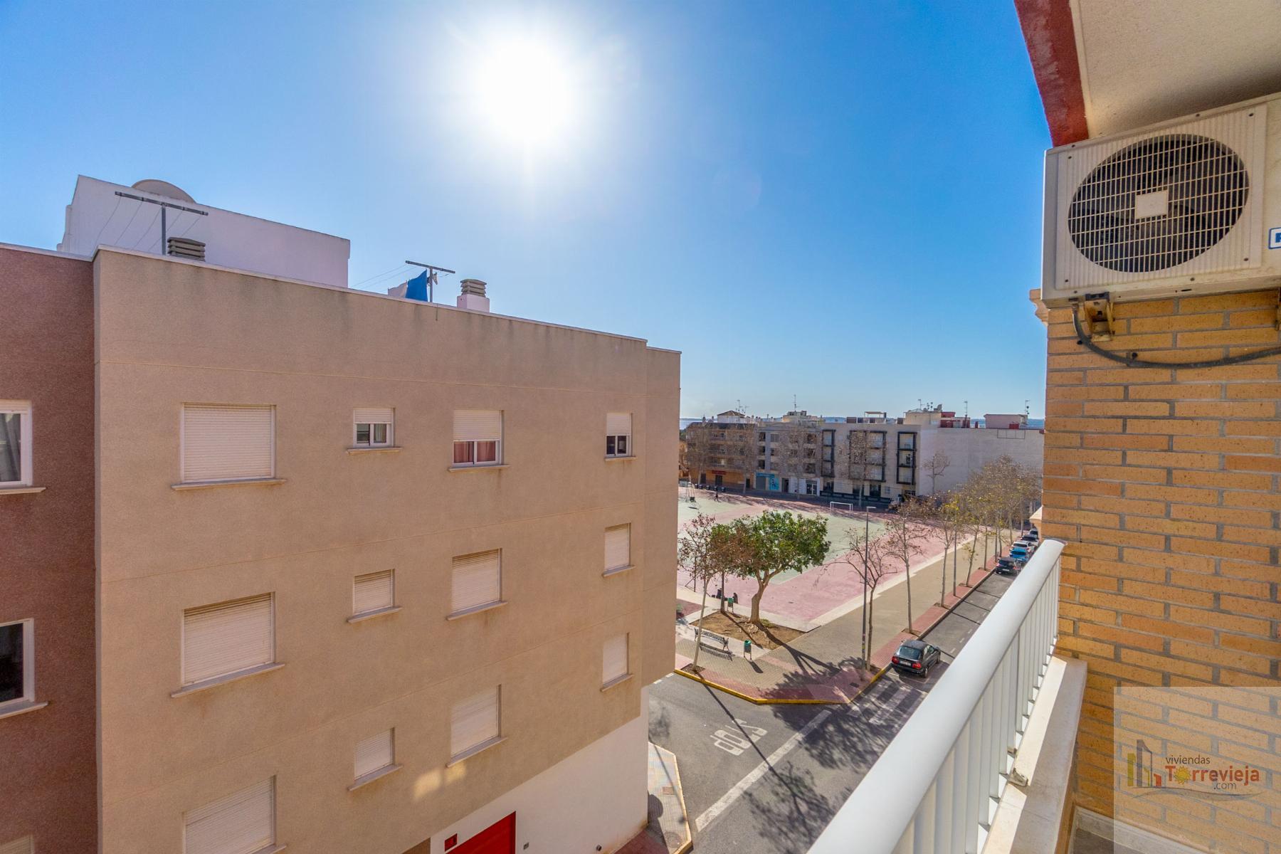 For sale of apartment in Los Montesinos