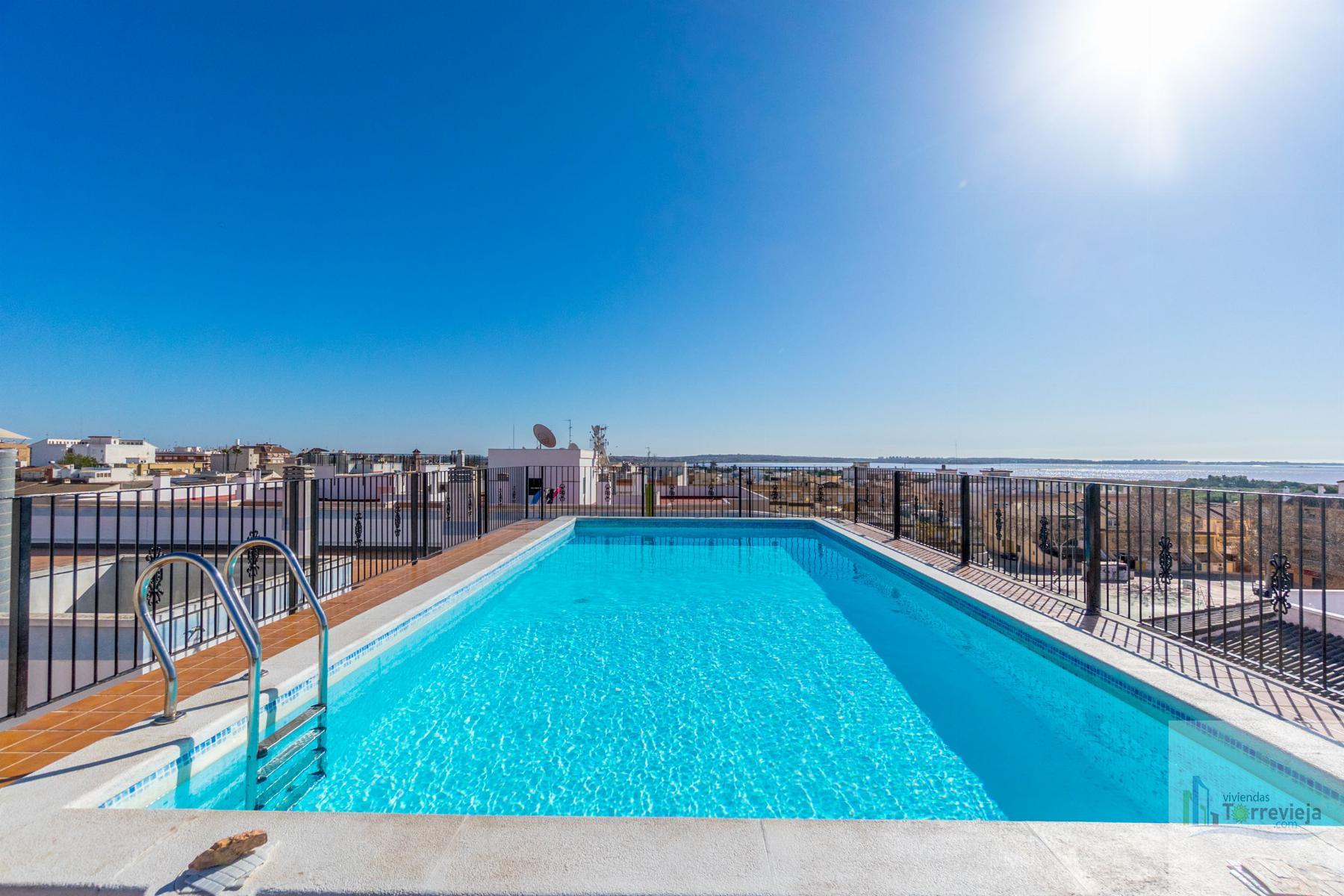 For sale of apartment in Los Montesinos