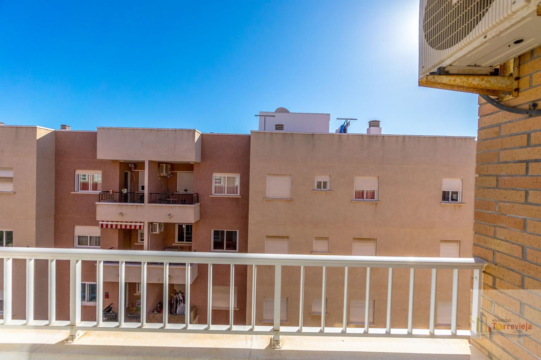 For sale of apartment in Los Montesinos