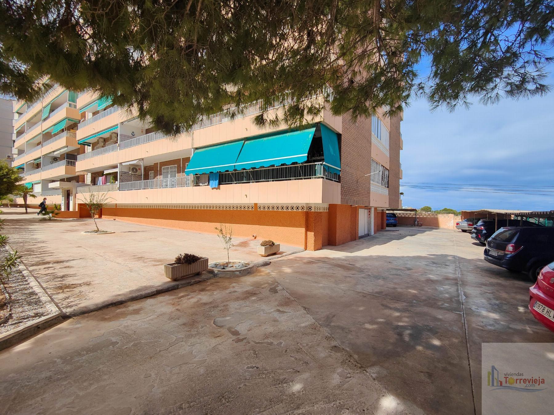 For sale of apartment in Orihuela Costa