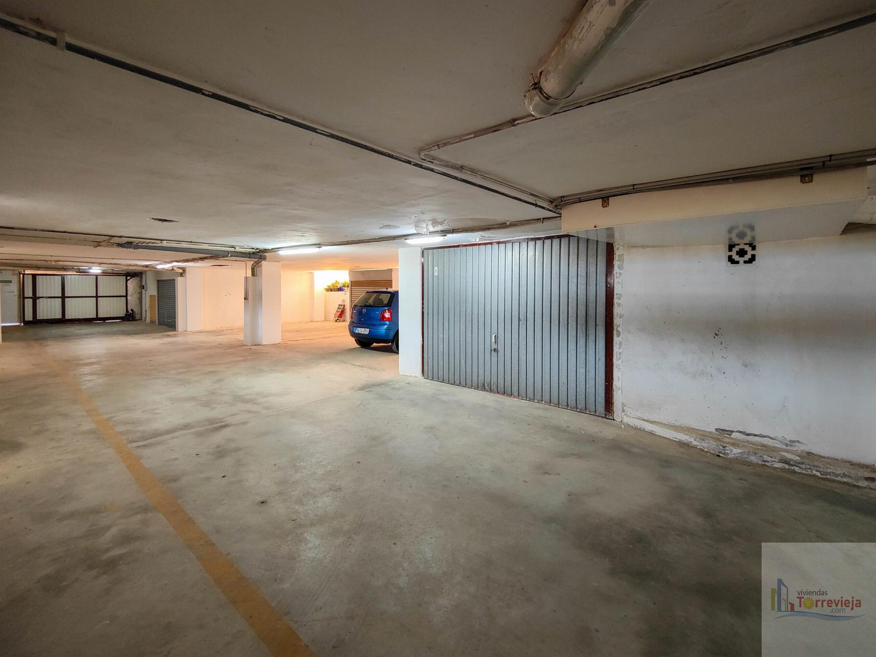 For sale of apartment in Orihuela Costa