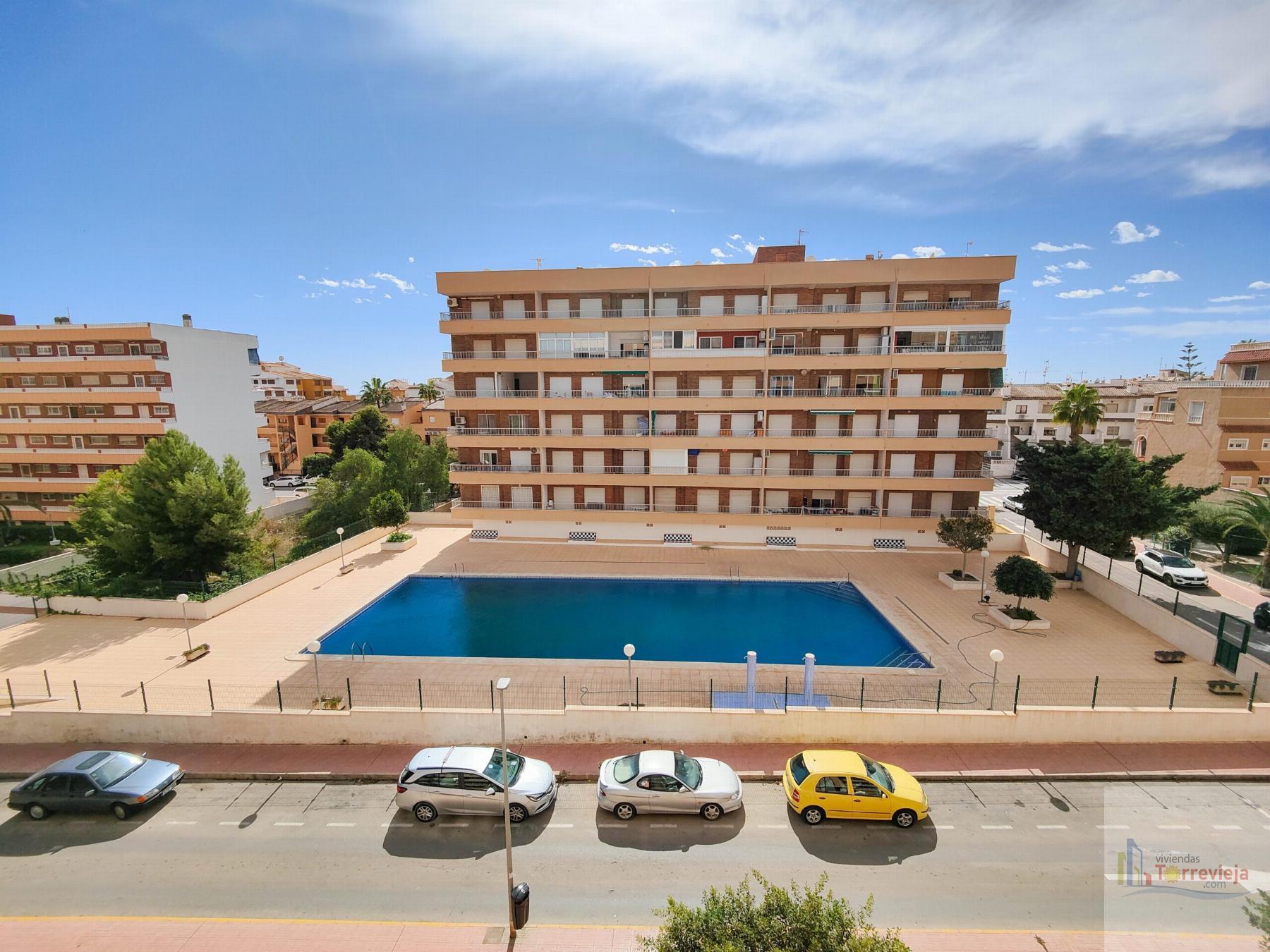 For sale of apartment in Orihuela Costa