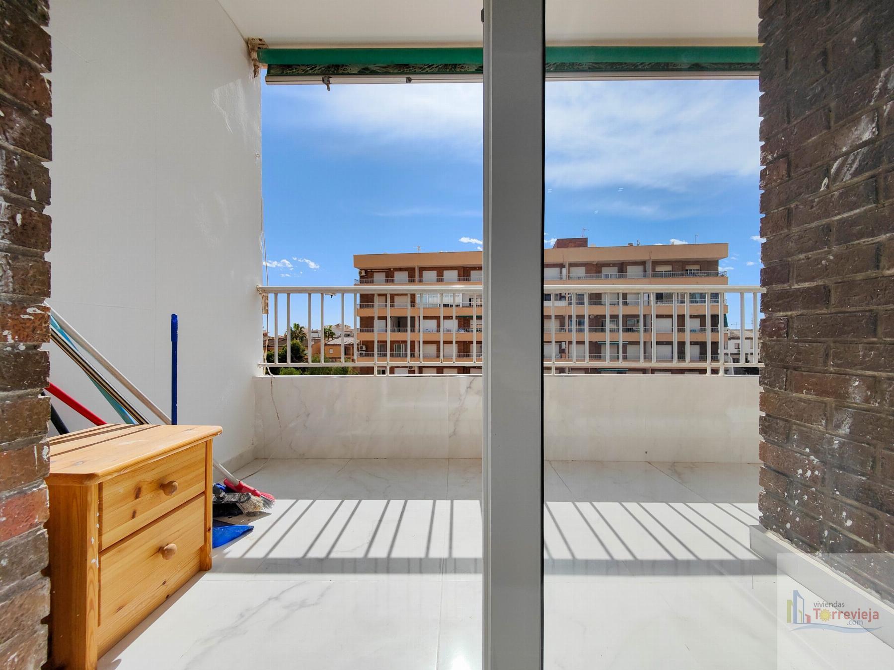 For sale of apartment in Orihuela Costa