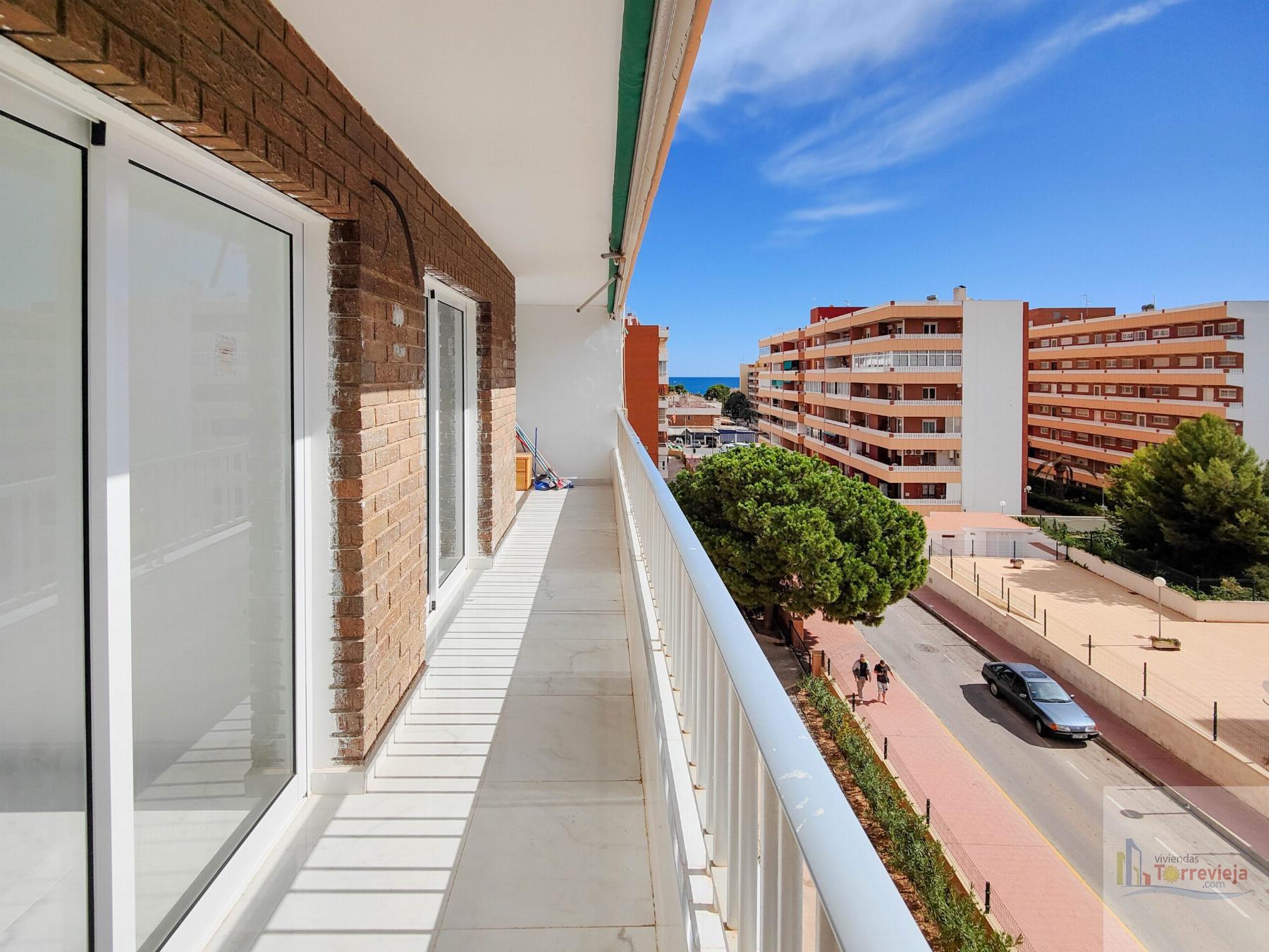 For sale of apartment in Orihuela Costa
