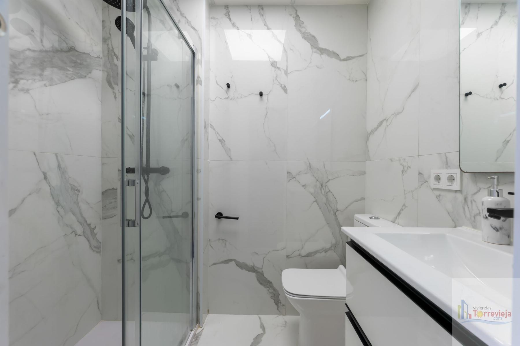 For sale of apartment in Torrevieja