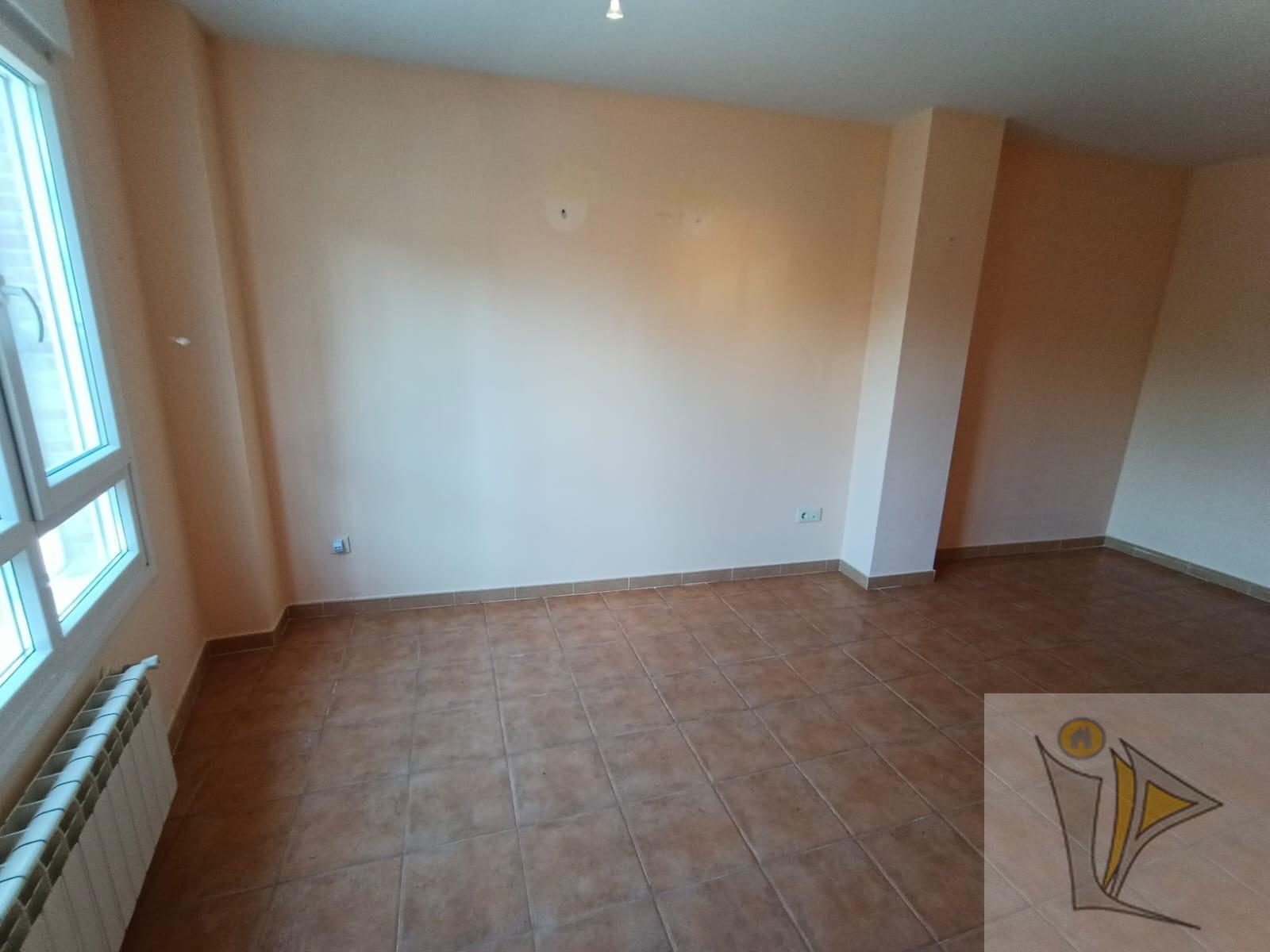 Venta de piso en Navalagamella