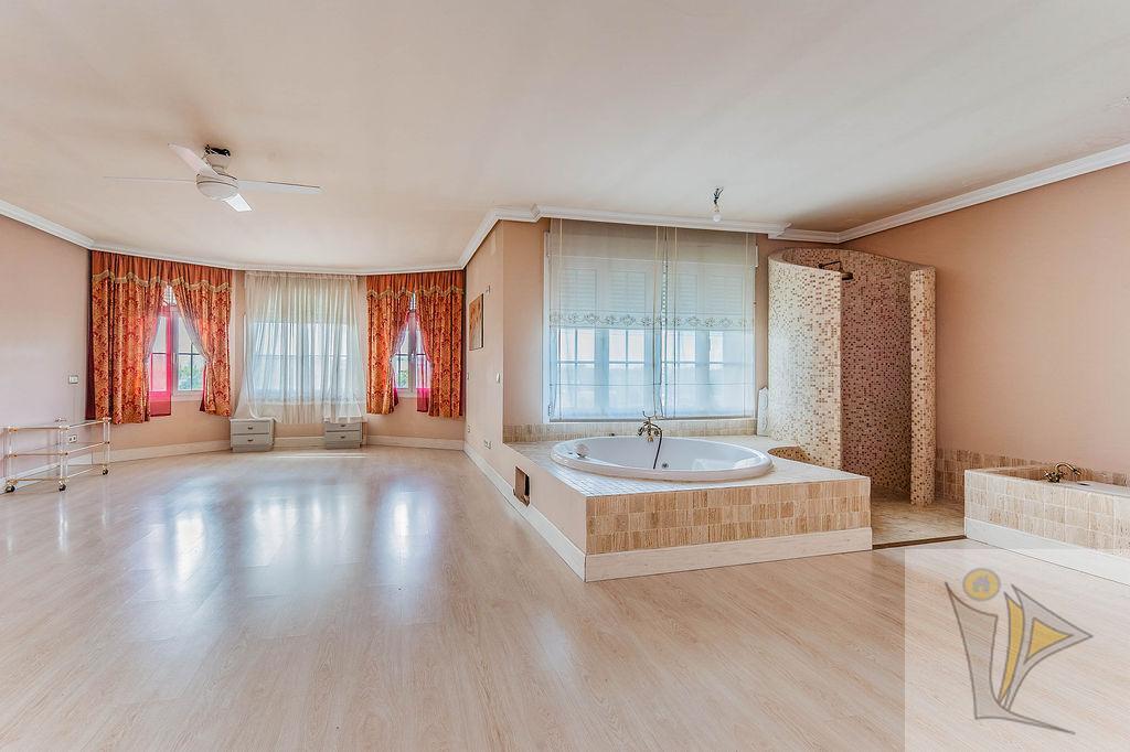 Venta de chalet en Boadilla del Monte